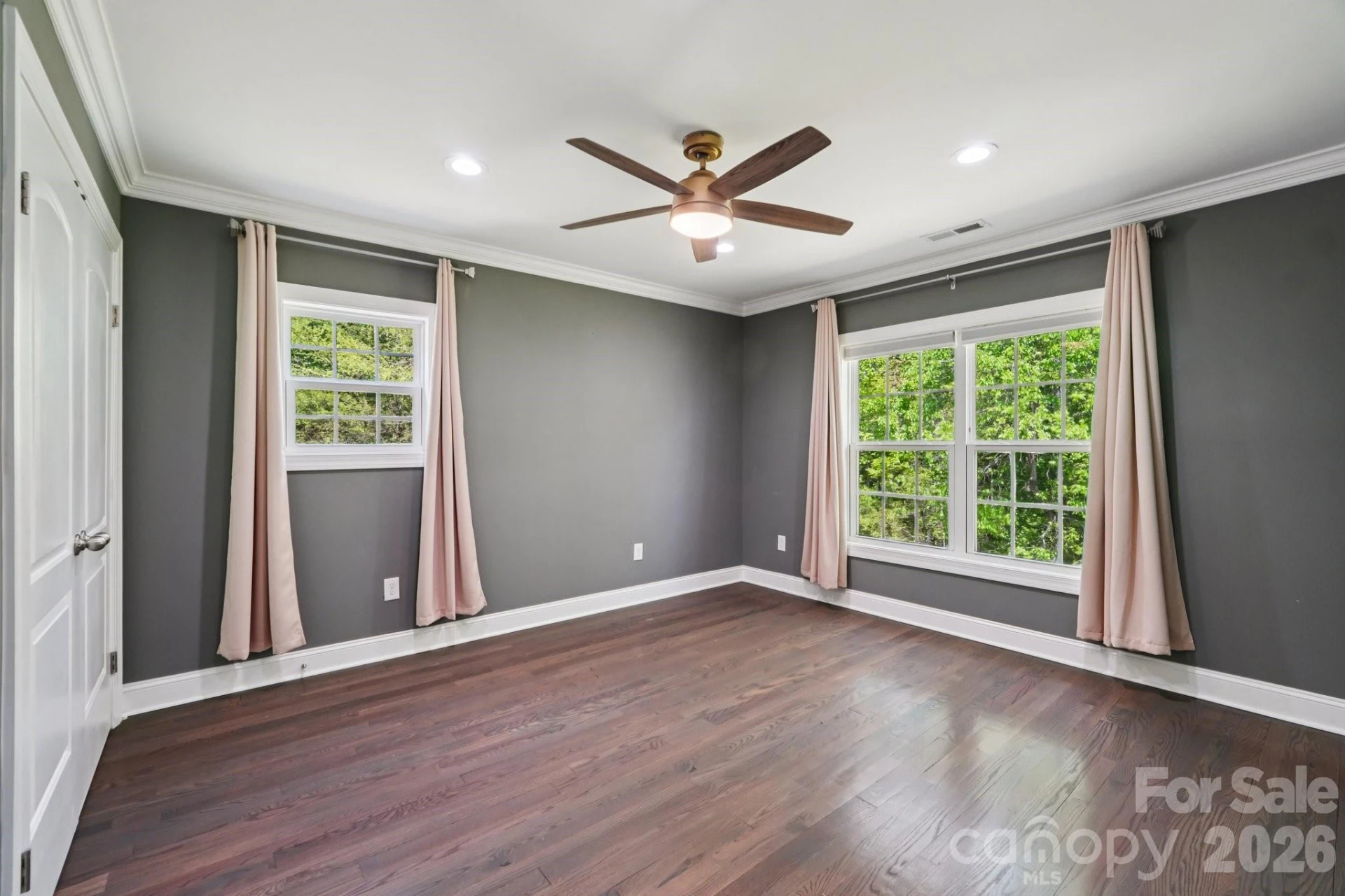 605 Allen Way - Photo 21
