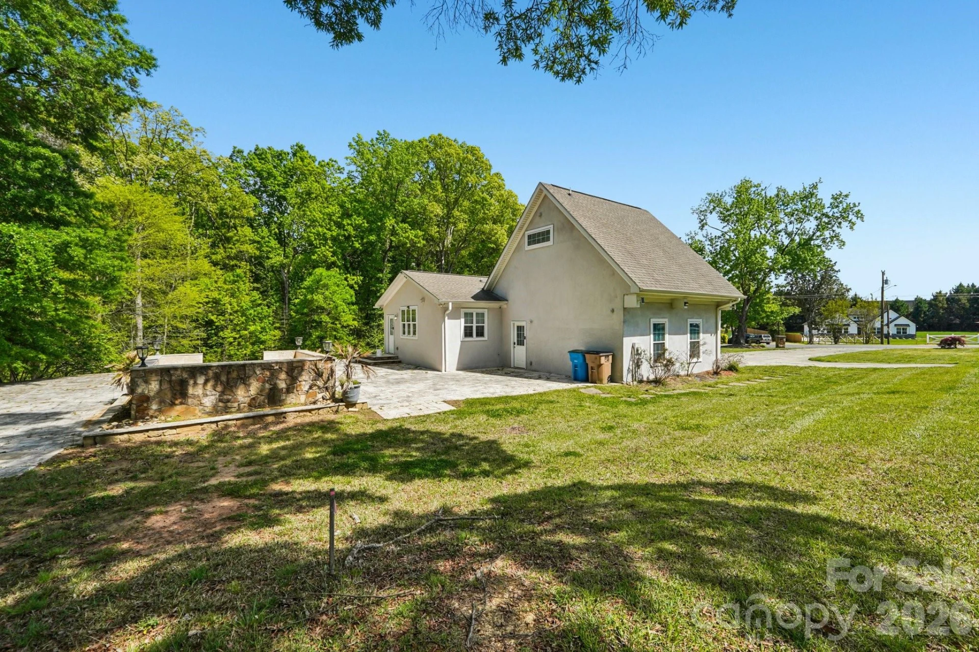605 Allen Way - Photo 31