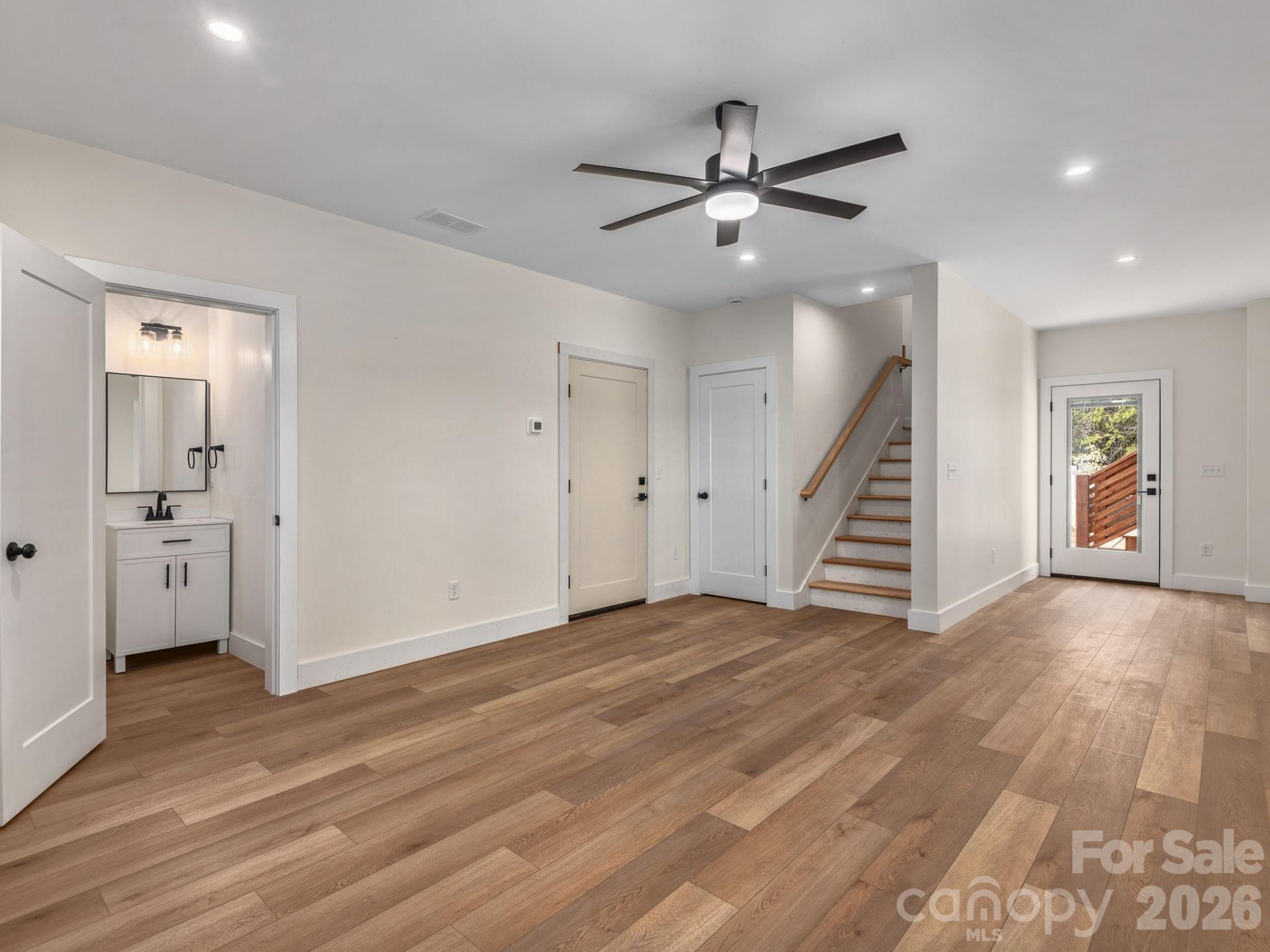 94 Spicewood Road - Photo 37