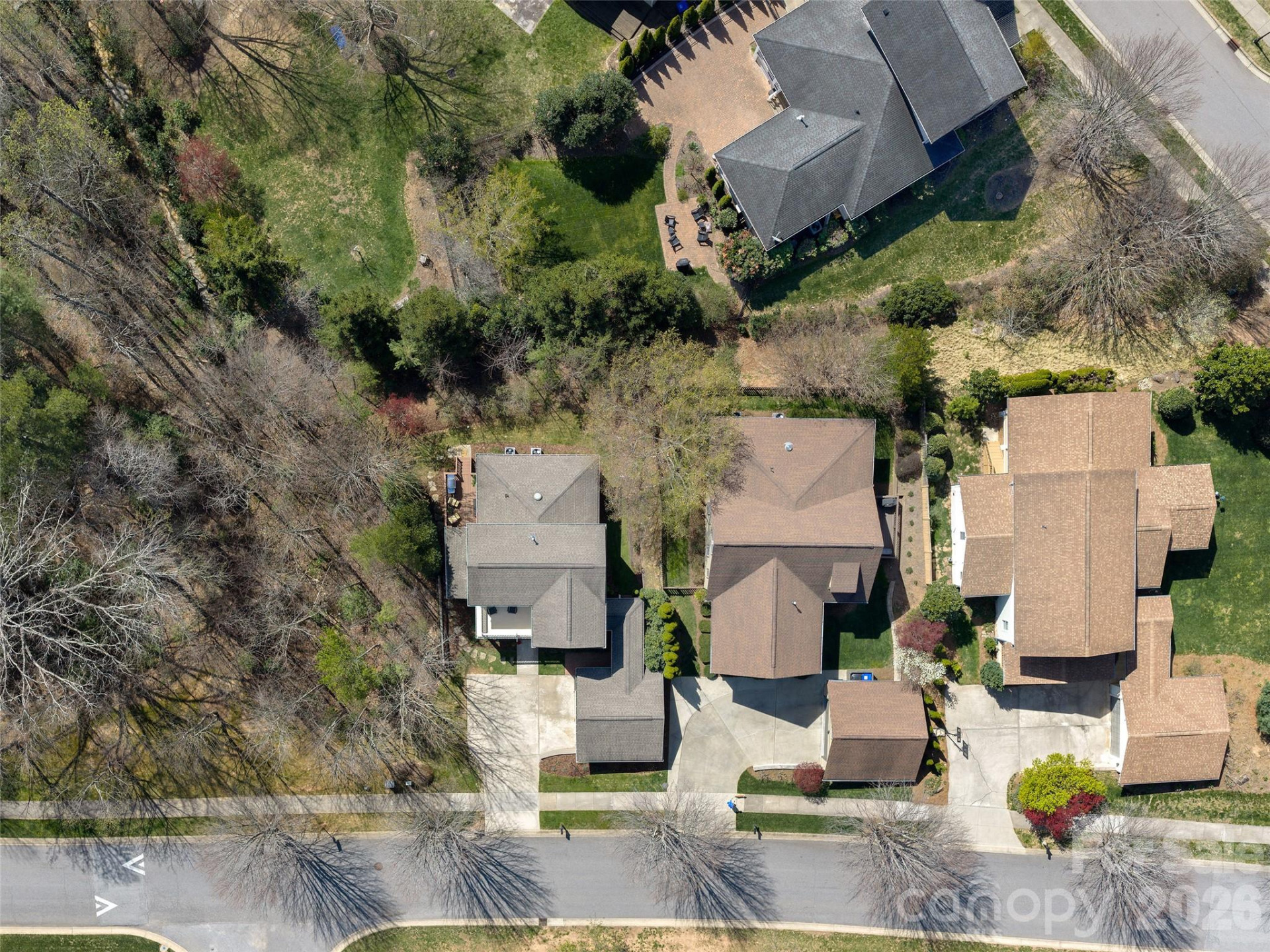 1672 Olmsted Drive - Photo 31