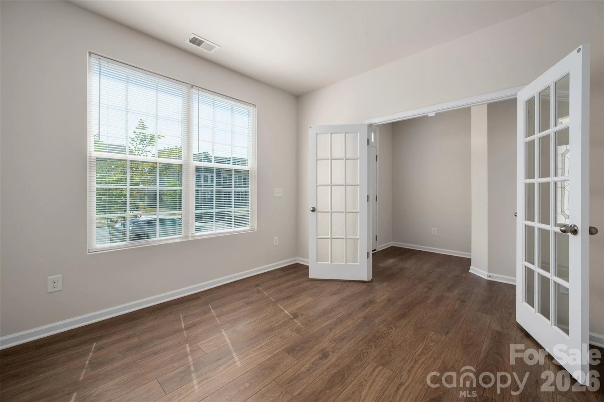 15740 Country House Street - Photo 6