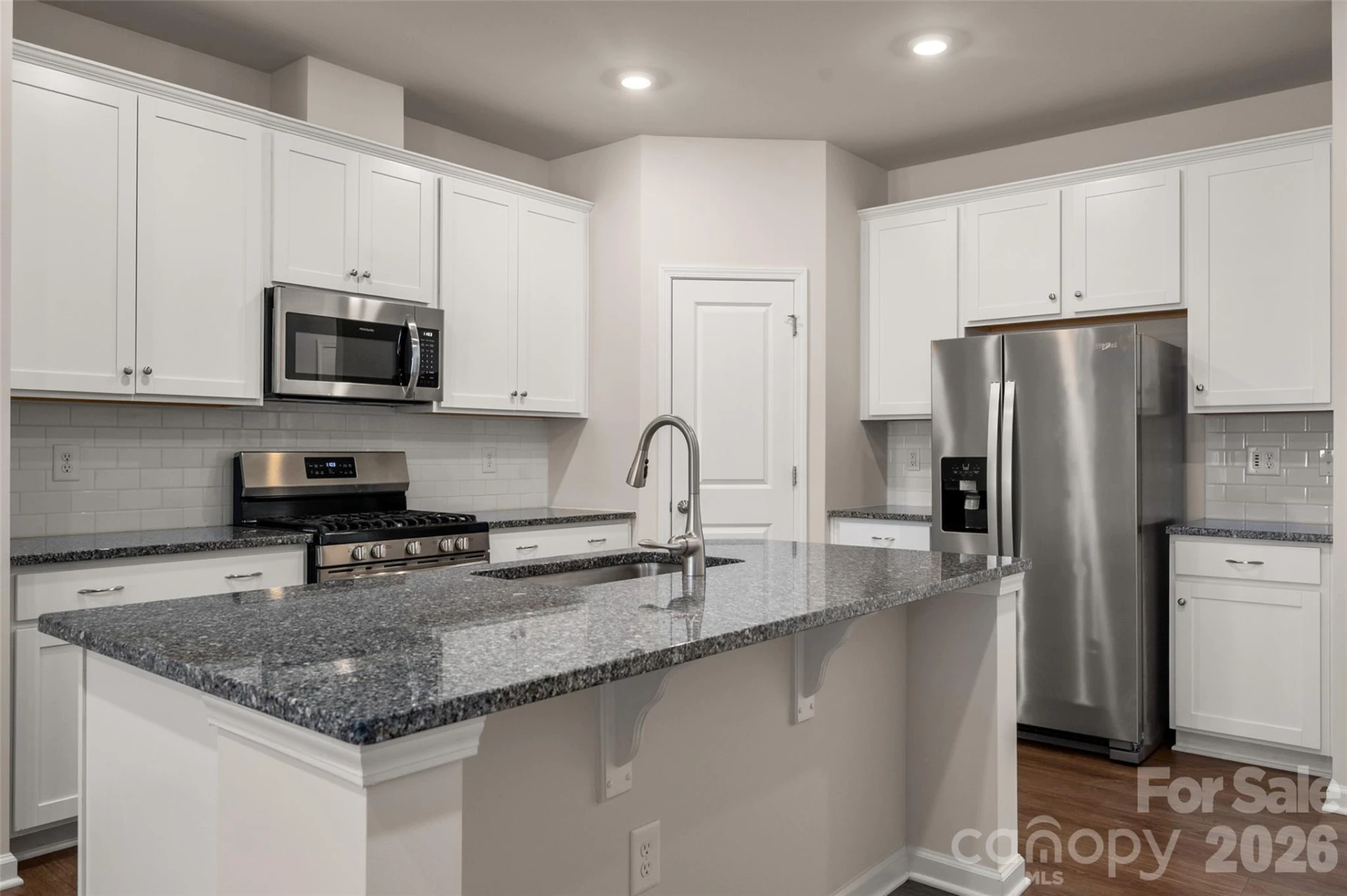 15740 Country House Street - Photo 10