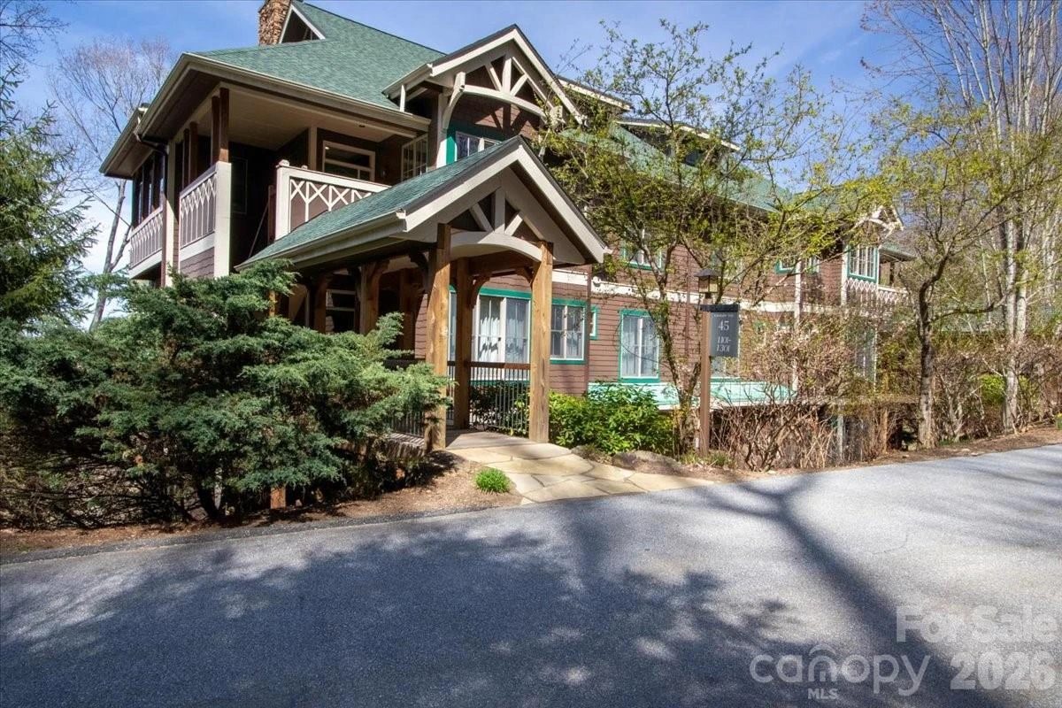45 Creekside Way #301