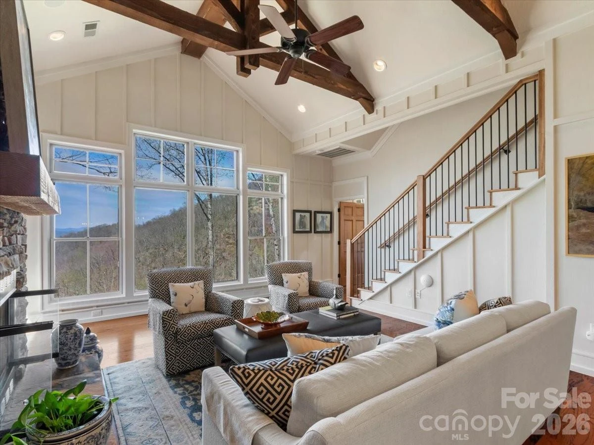 45 Creekside Way #301 - Photo 2