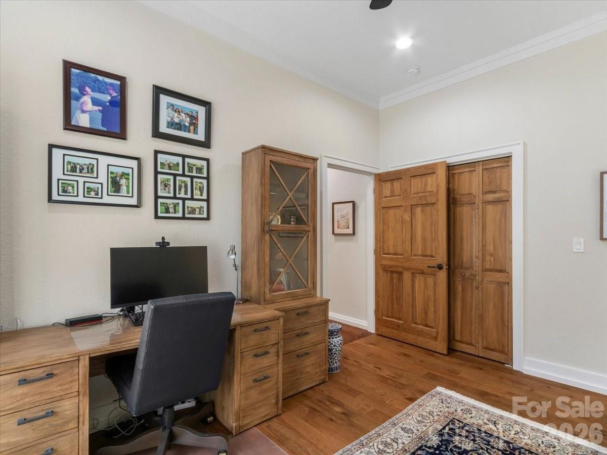 45 Creekside Way #301 - Photo 28