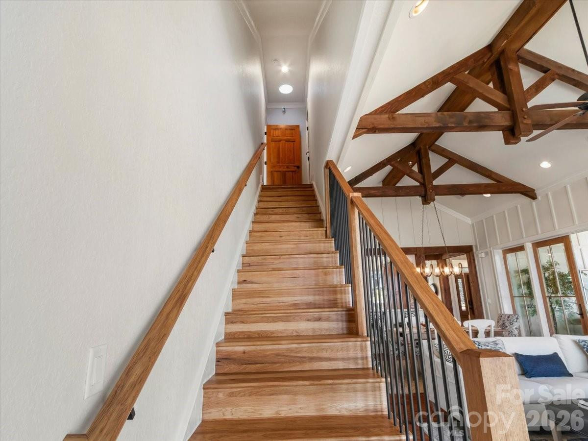 45 Creekside Way #301 - Photo 30