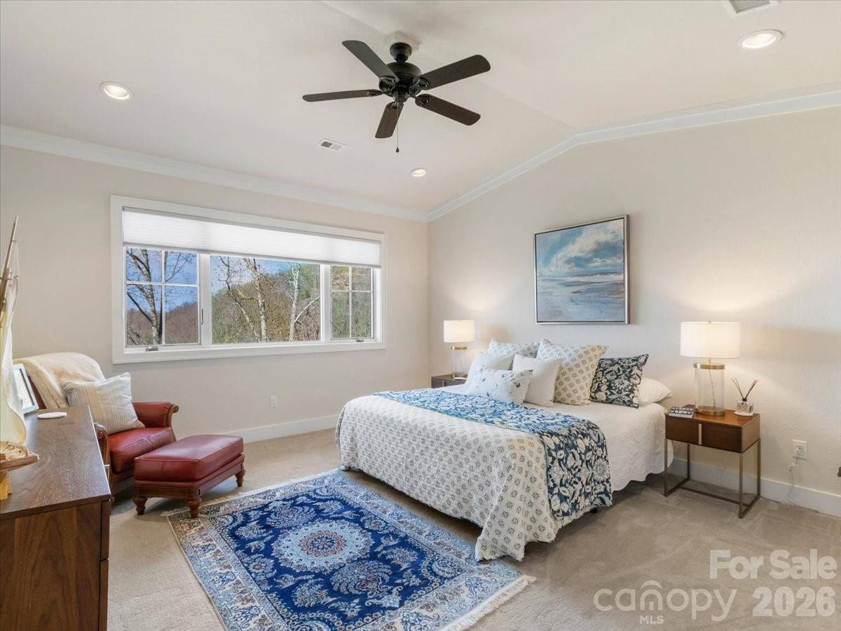 45 Creekside Way #301 - Photo 31