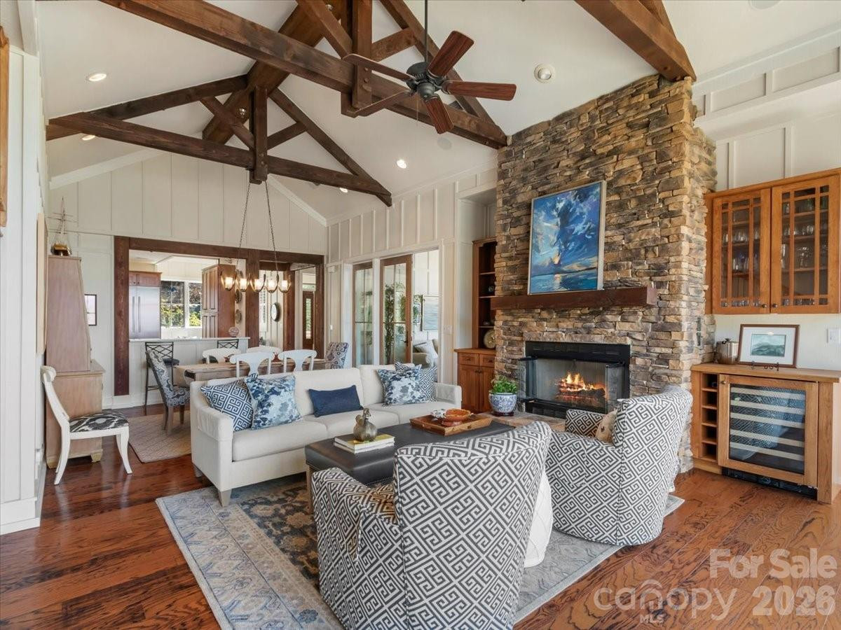 45 Creekside Way #301 - Photo 5