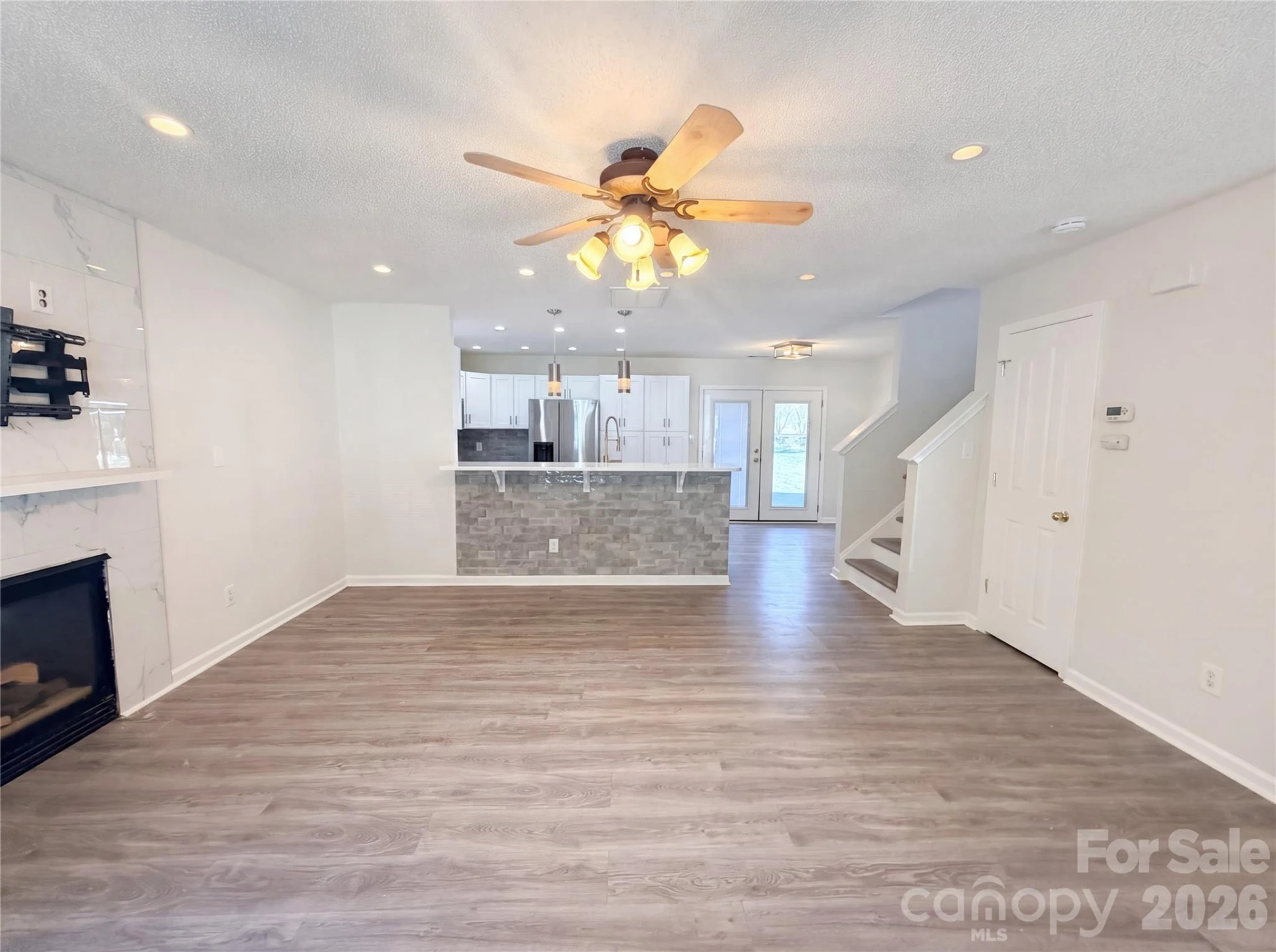 6032 Briggs Drive - Photo 7