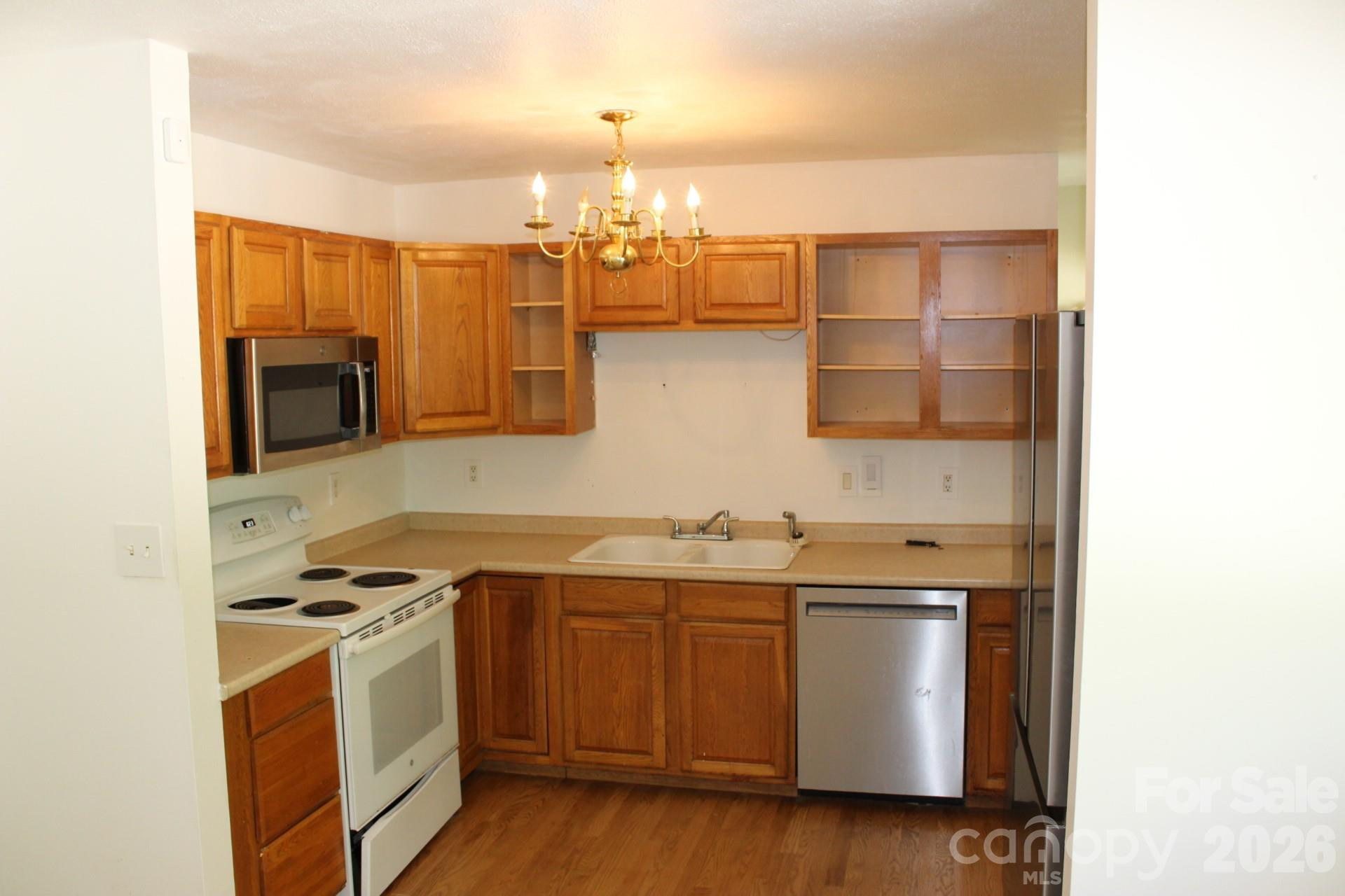 23 High Court Entrance None - Photo 16