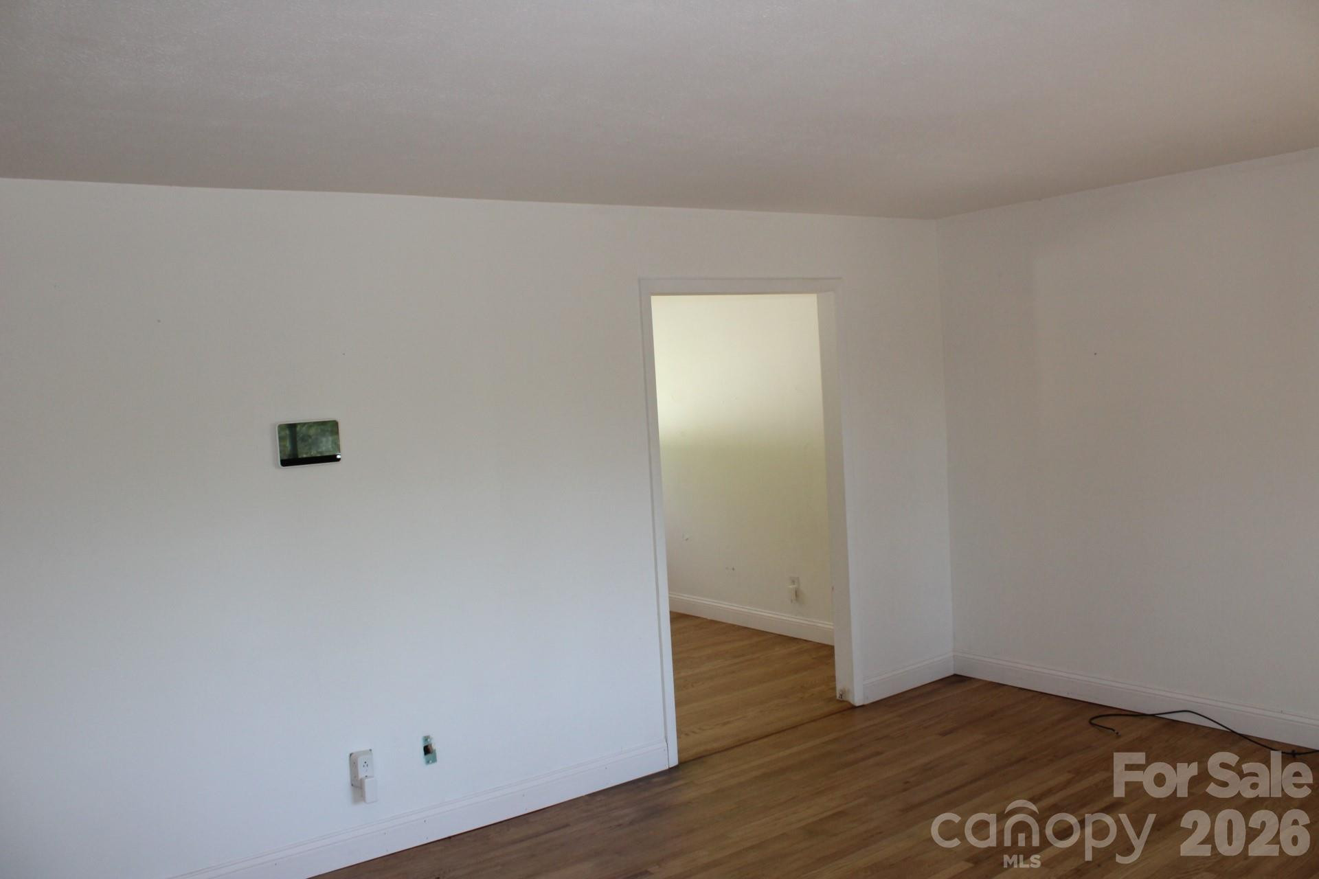 23 High Court Entrance None - Photo 26