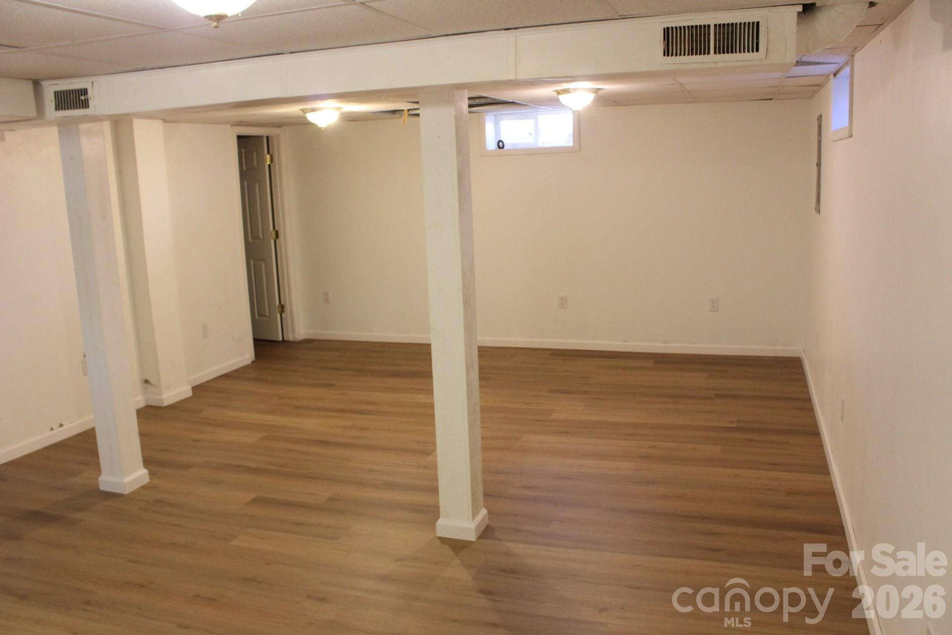 23 High Court Entrance None - Photo 31