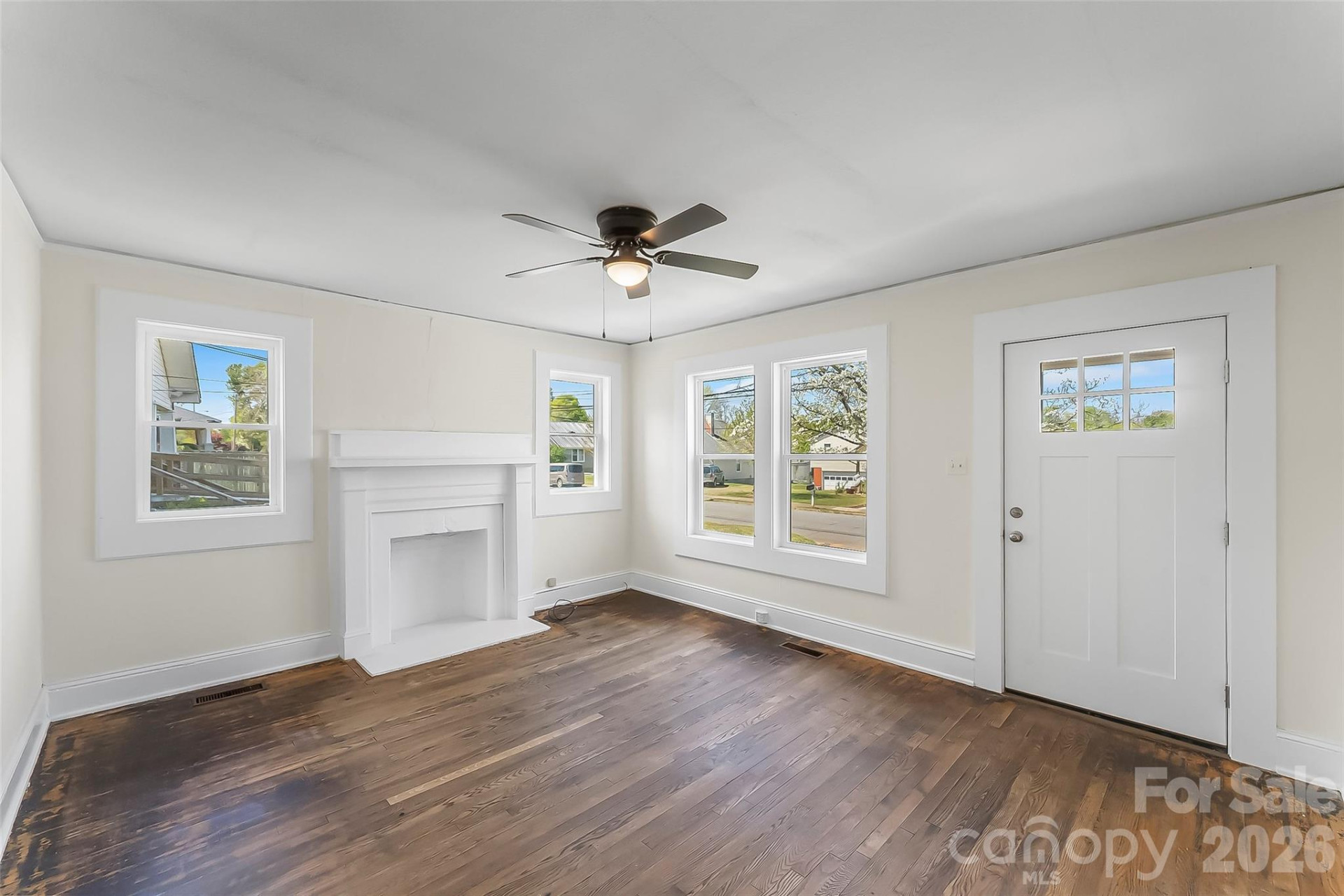 608 Concord Street - Photo 4