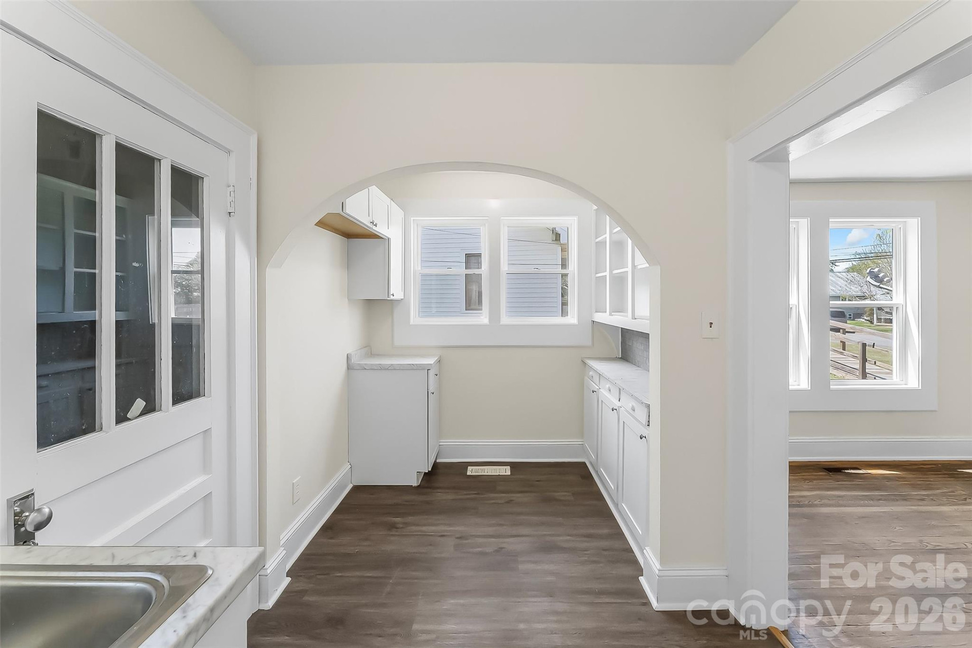 608 Concord Street - Photo 9