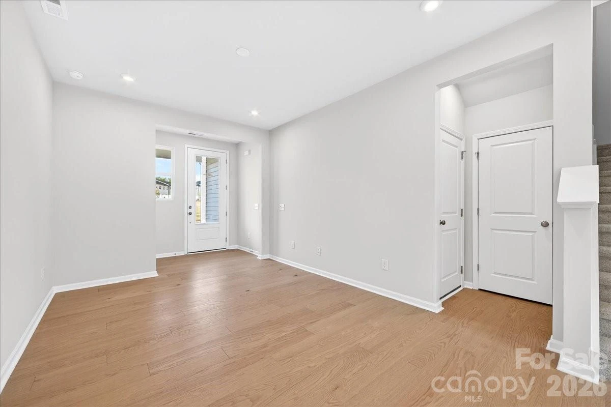 6053 Longar Lane - Photo 6