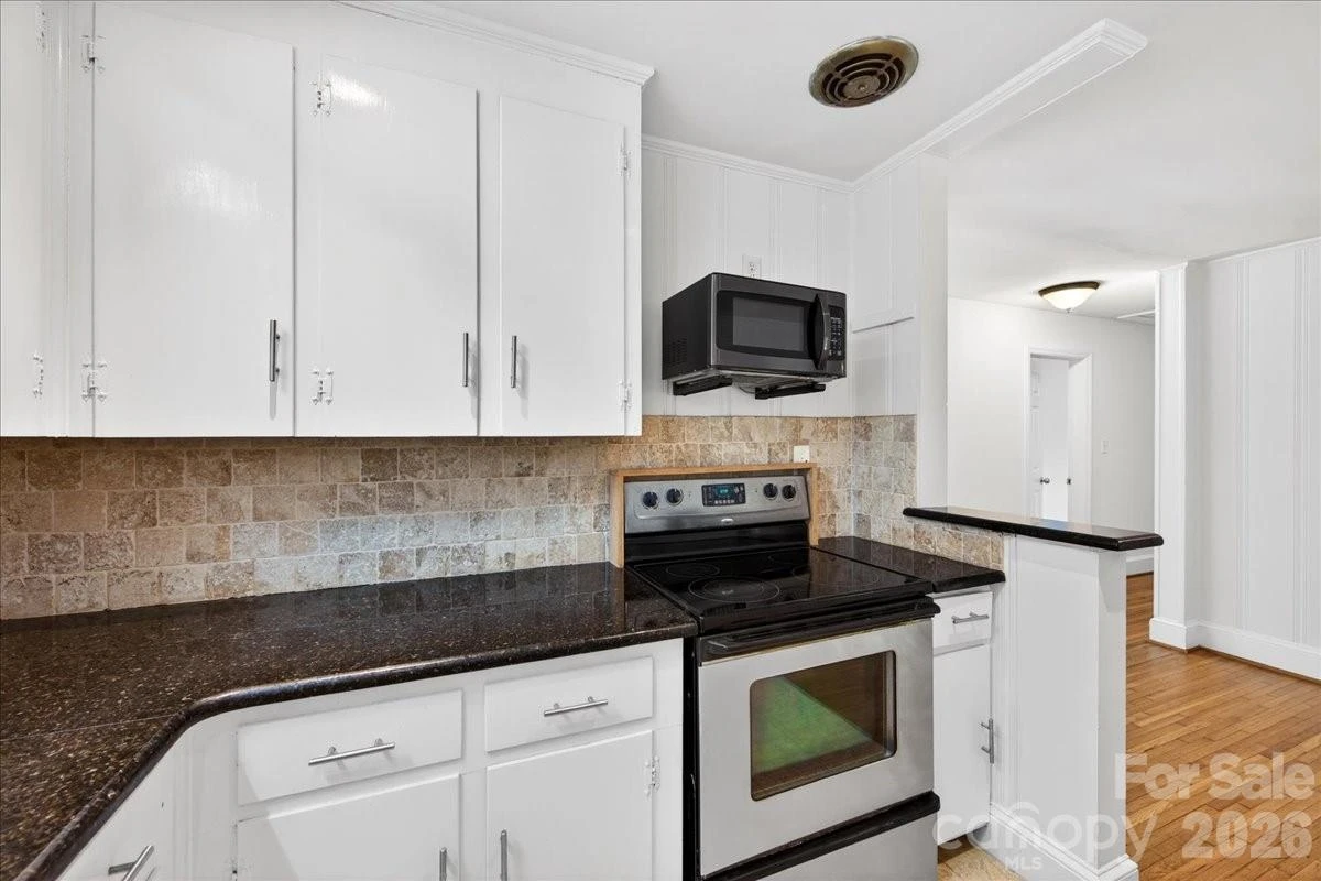5413 Gwynne Avenue - Photo 14