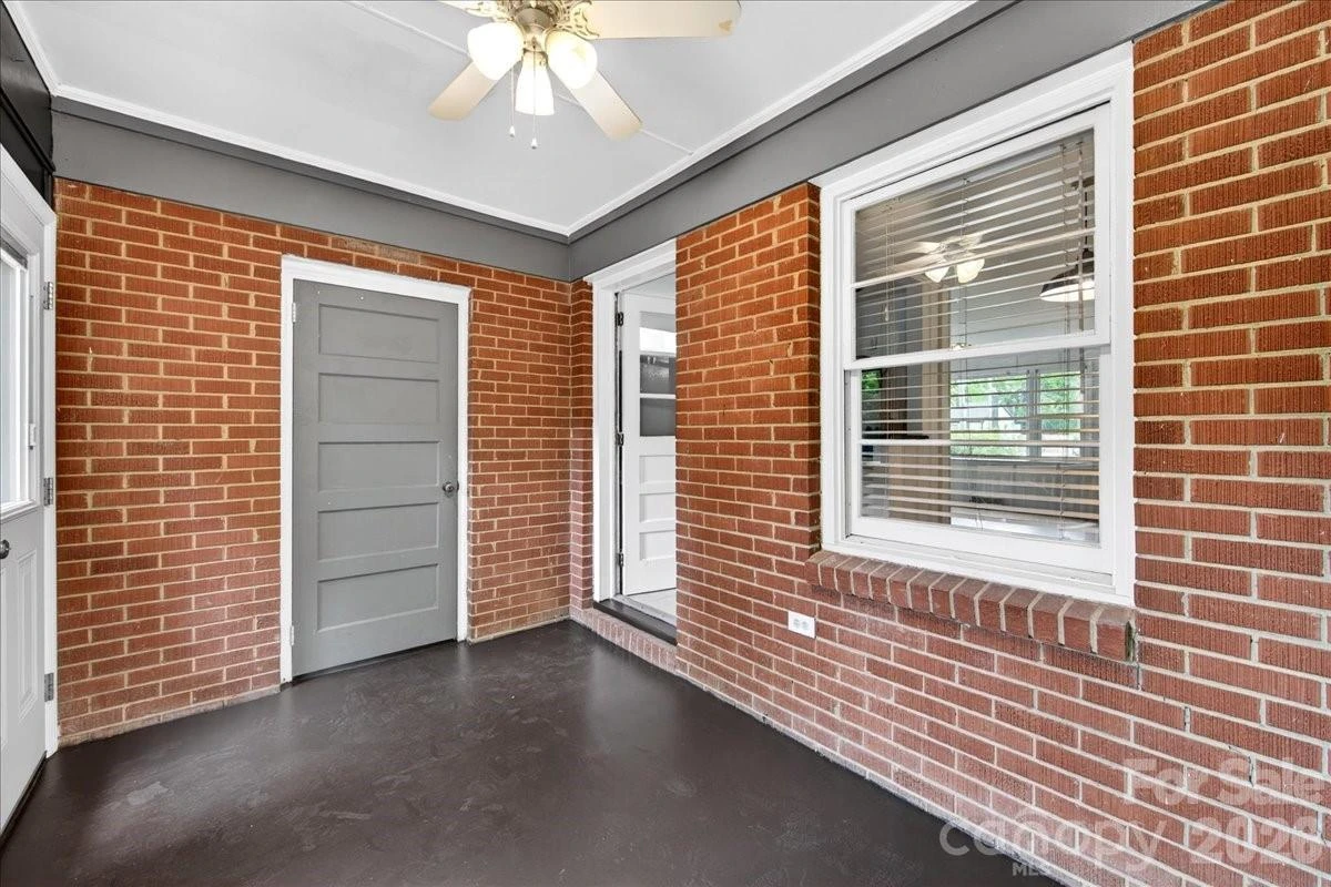 5413 Gwynne Avenue - Photo 18