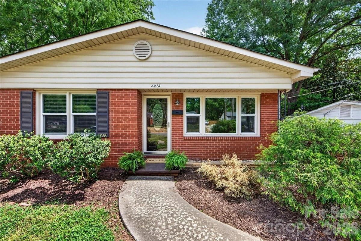 5413 Gwynne Avenue - Photo 3