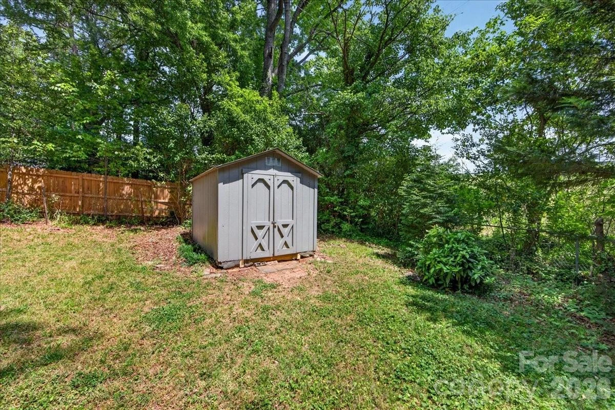 5413 Gwynne Avenue - Photo 37