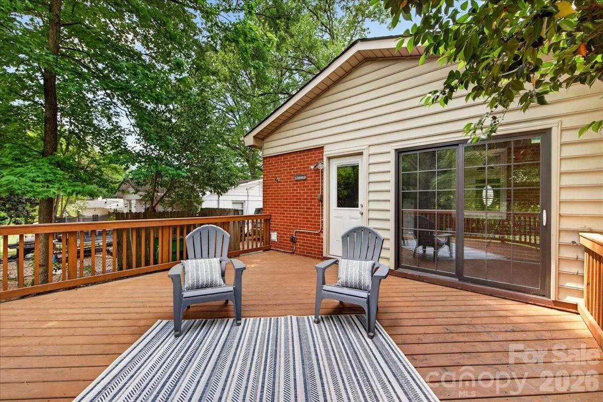 5413 Gwynne Avenue - Photo 39