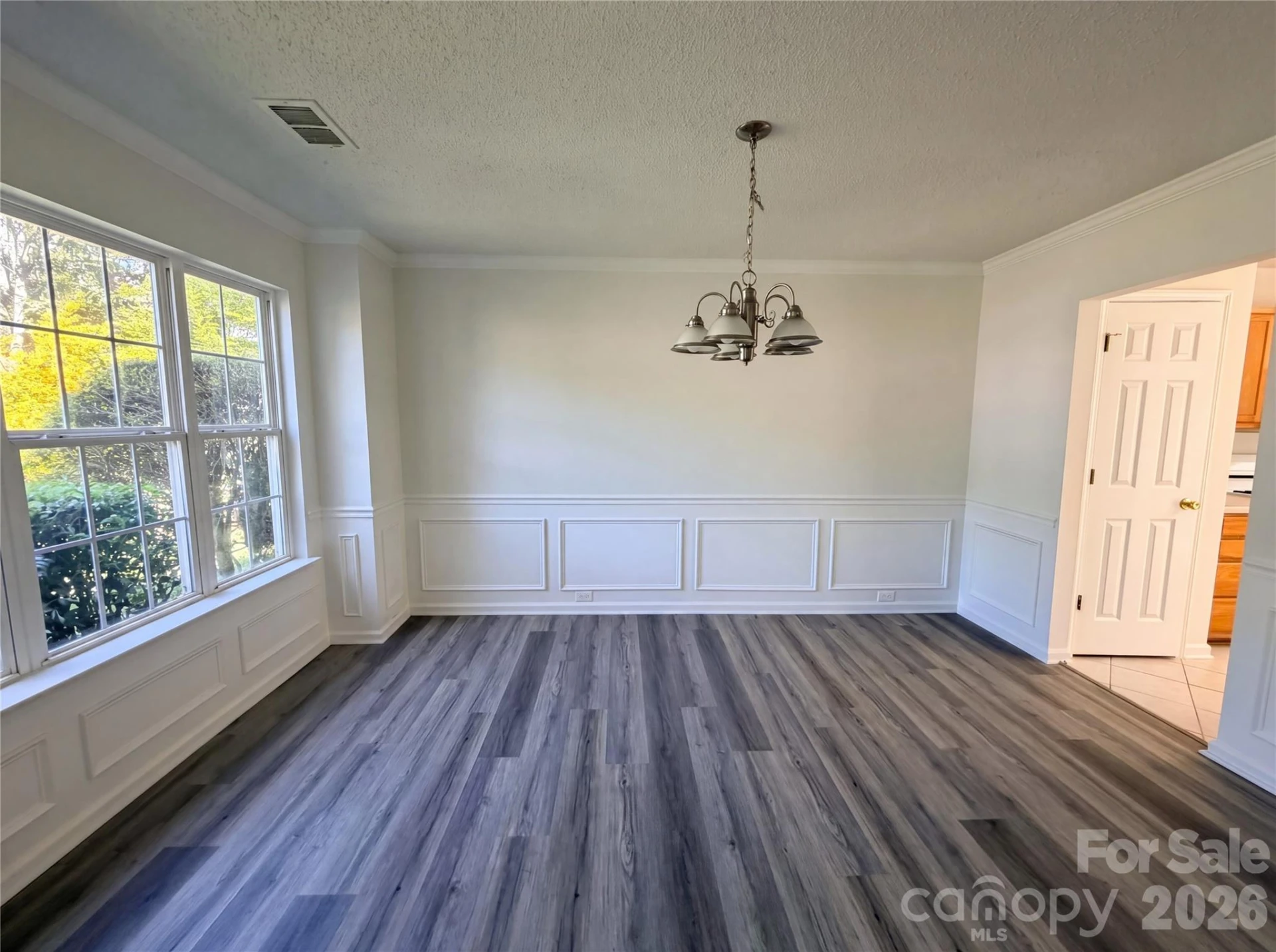 7423 Henderson Park Road - Photo 6