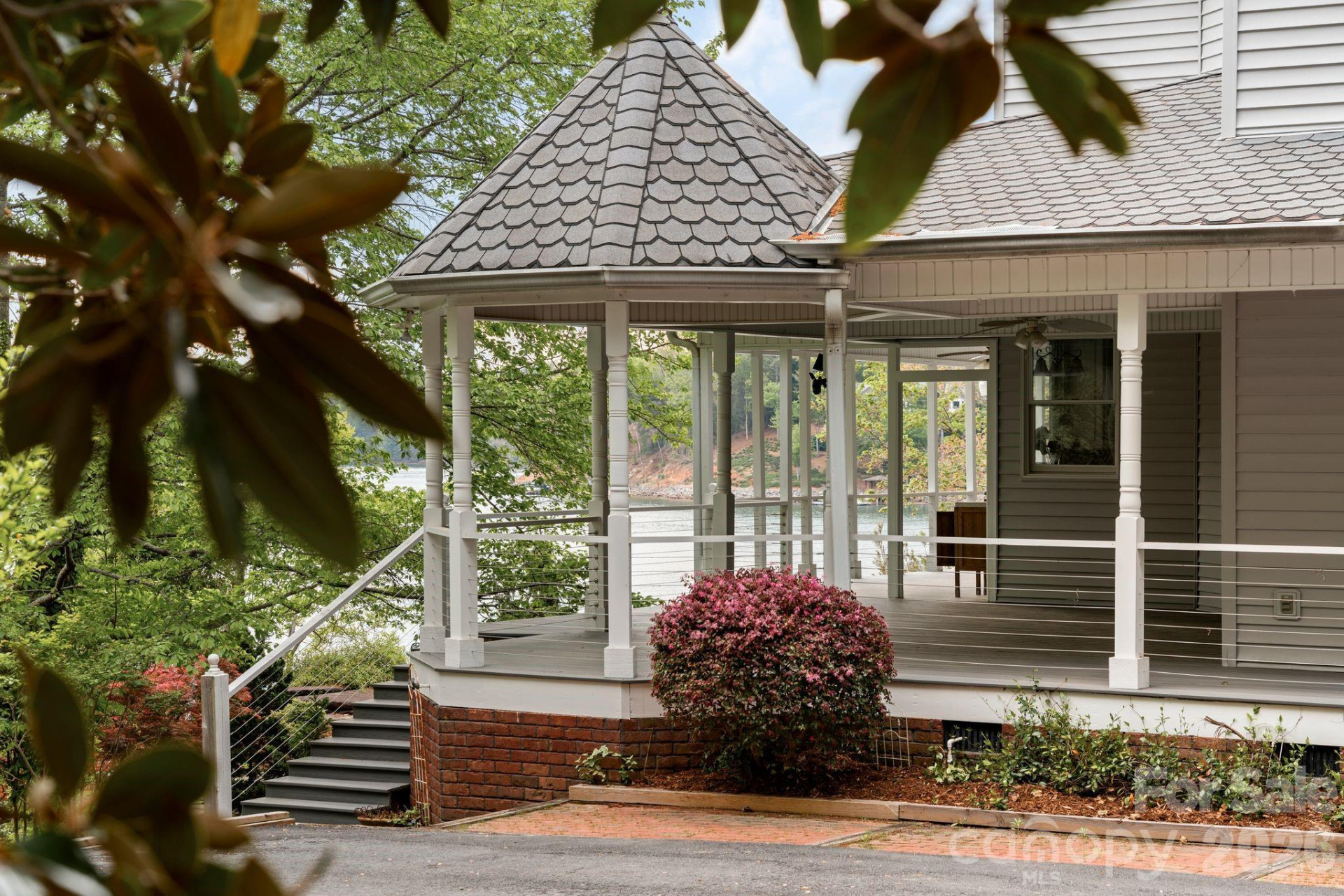 4950 Canterbury Place - Photo 5