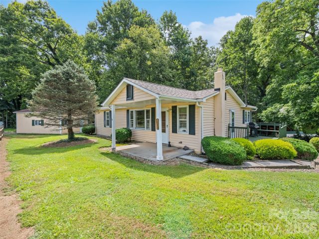 1714 Iron Duff Road, Waynesville, NC, 28785