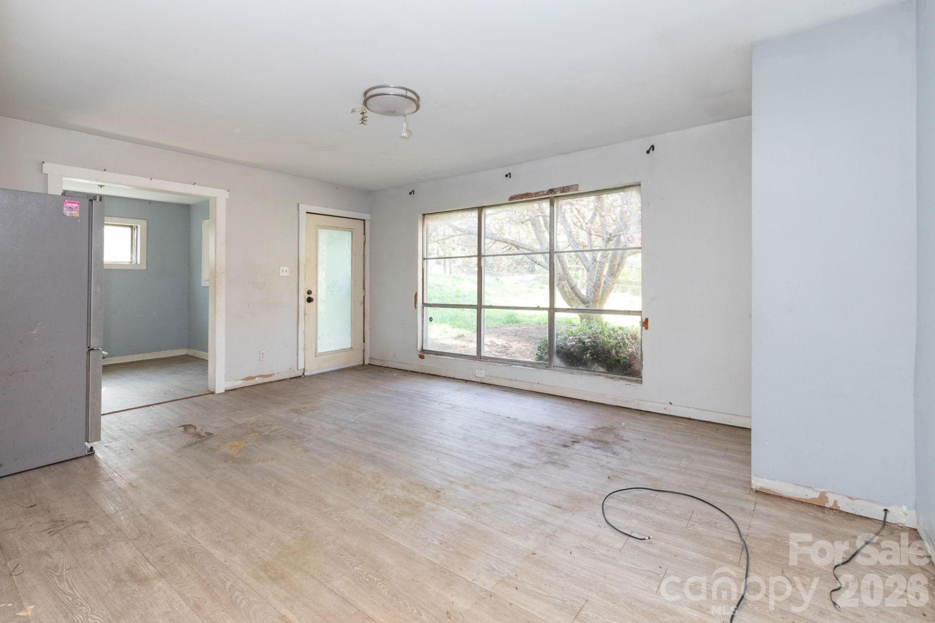 135 Sardis Drive - Photo 5