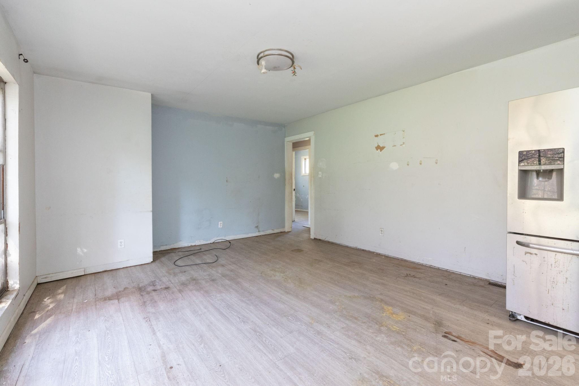 135 Sardis Drive - Photo 6