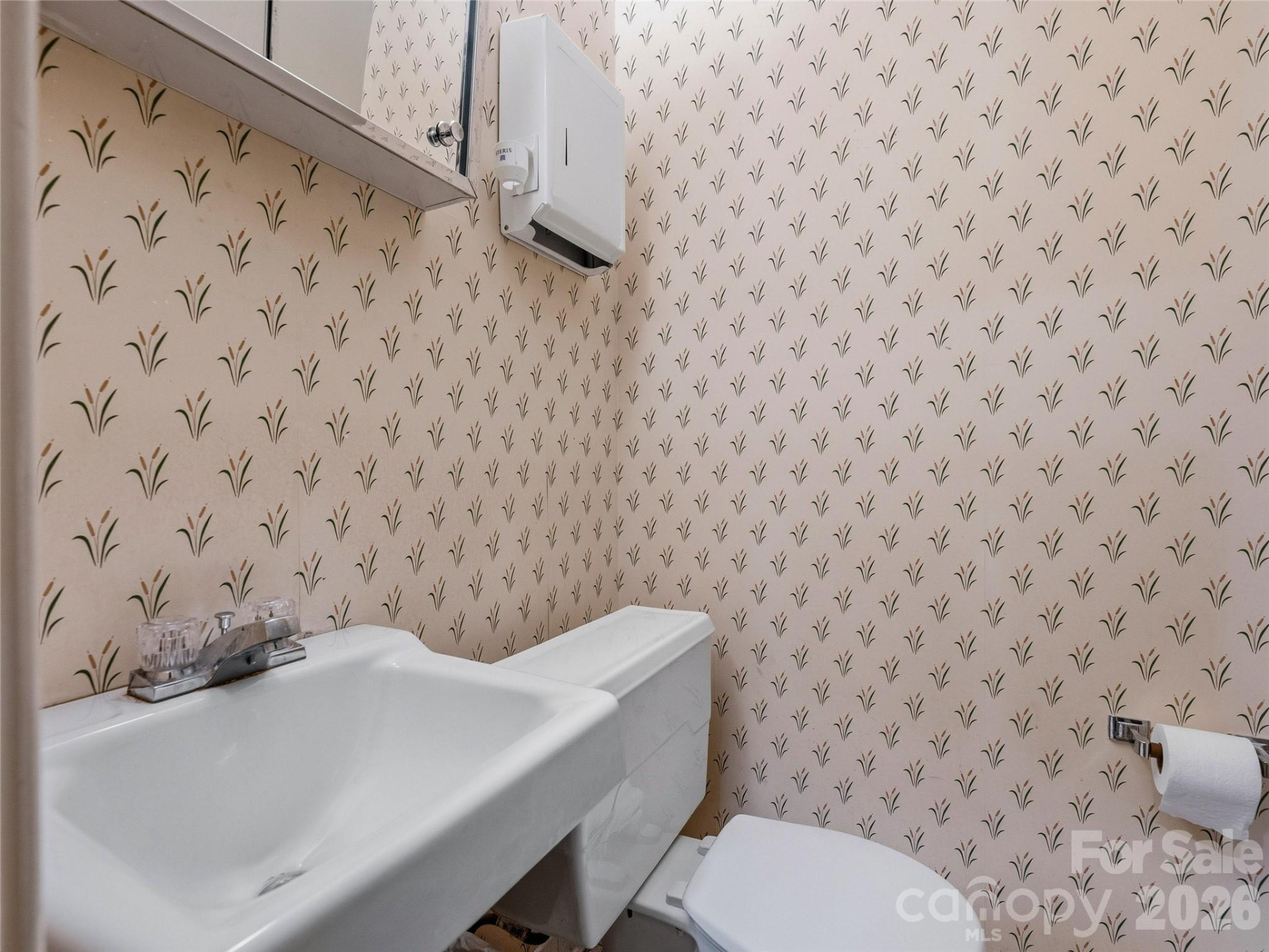 5 Doctors Park #H2 - Photo 19