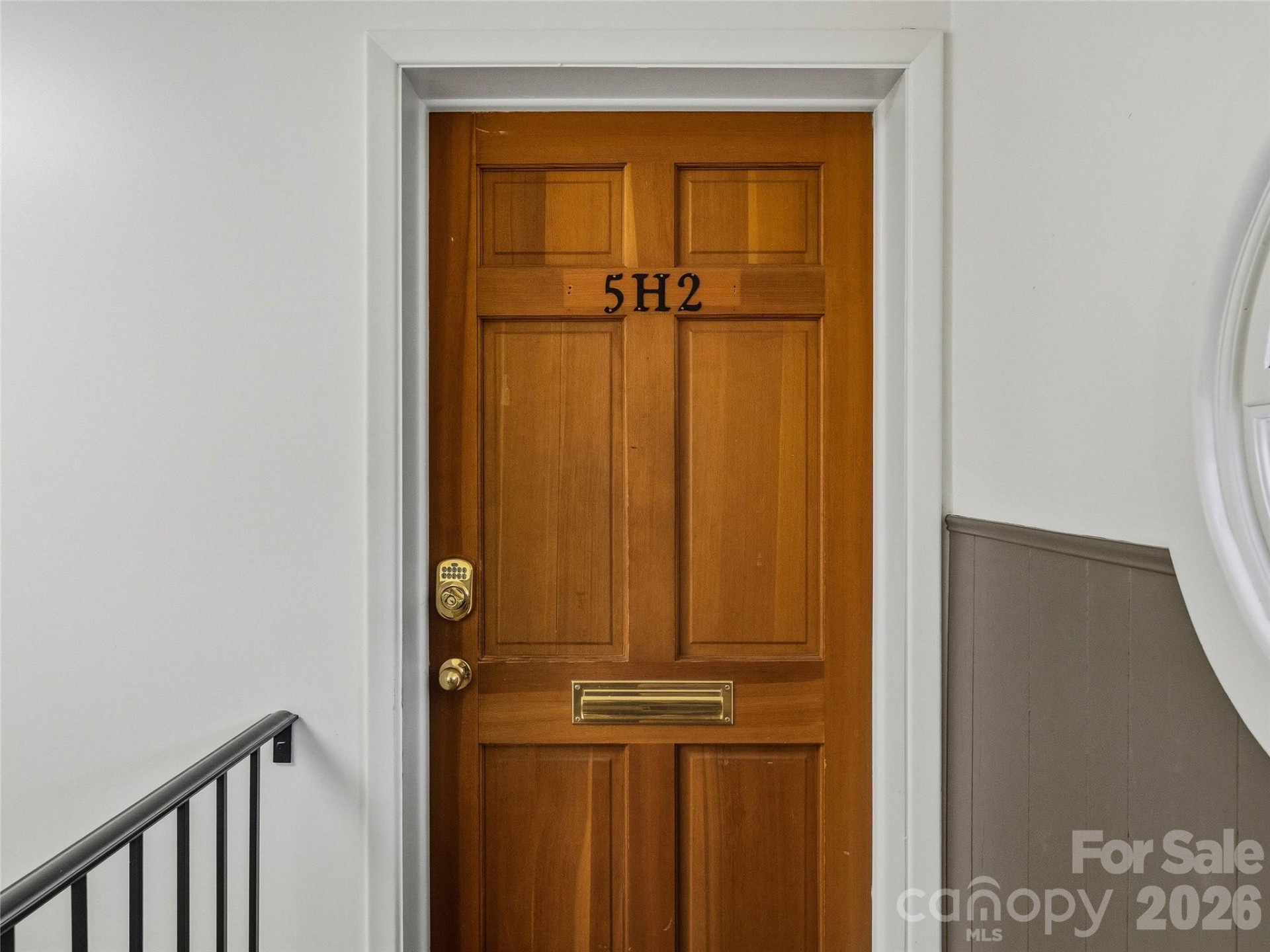 5 Doctors Park #H2 - Photo 4