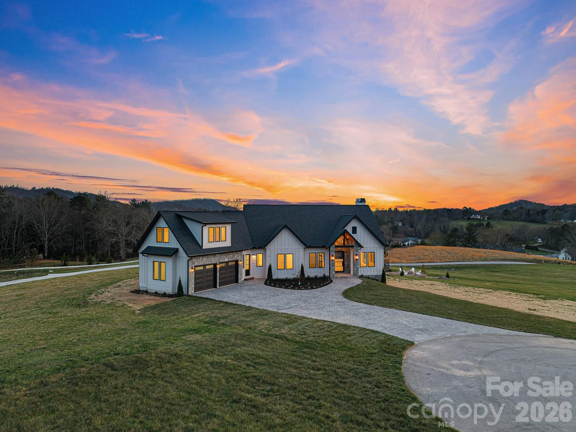 133 Golden Pasture Drive - Photo 4
