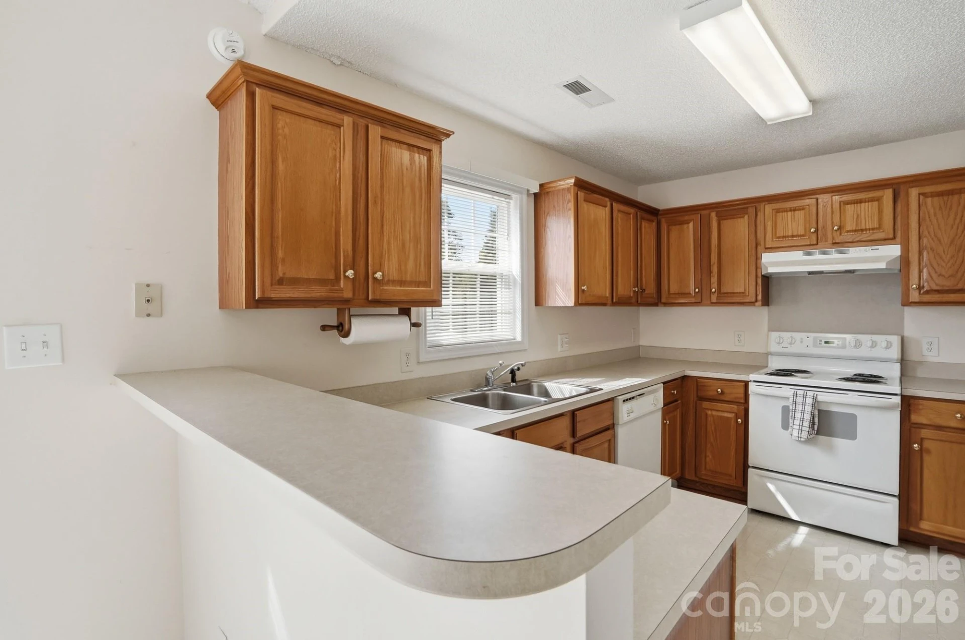 1513 Standish Drive - Photo 12
