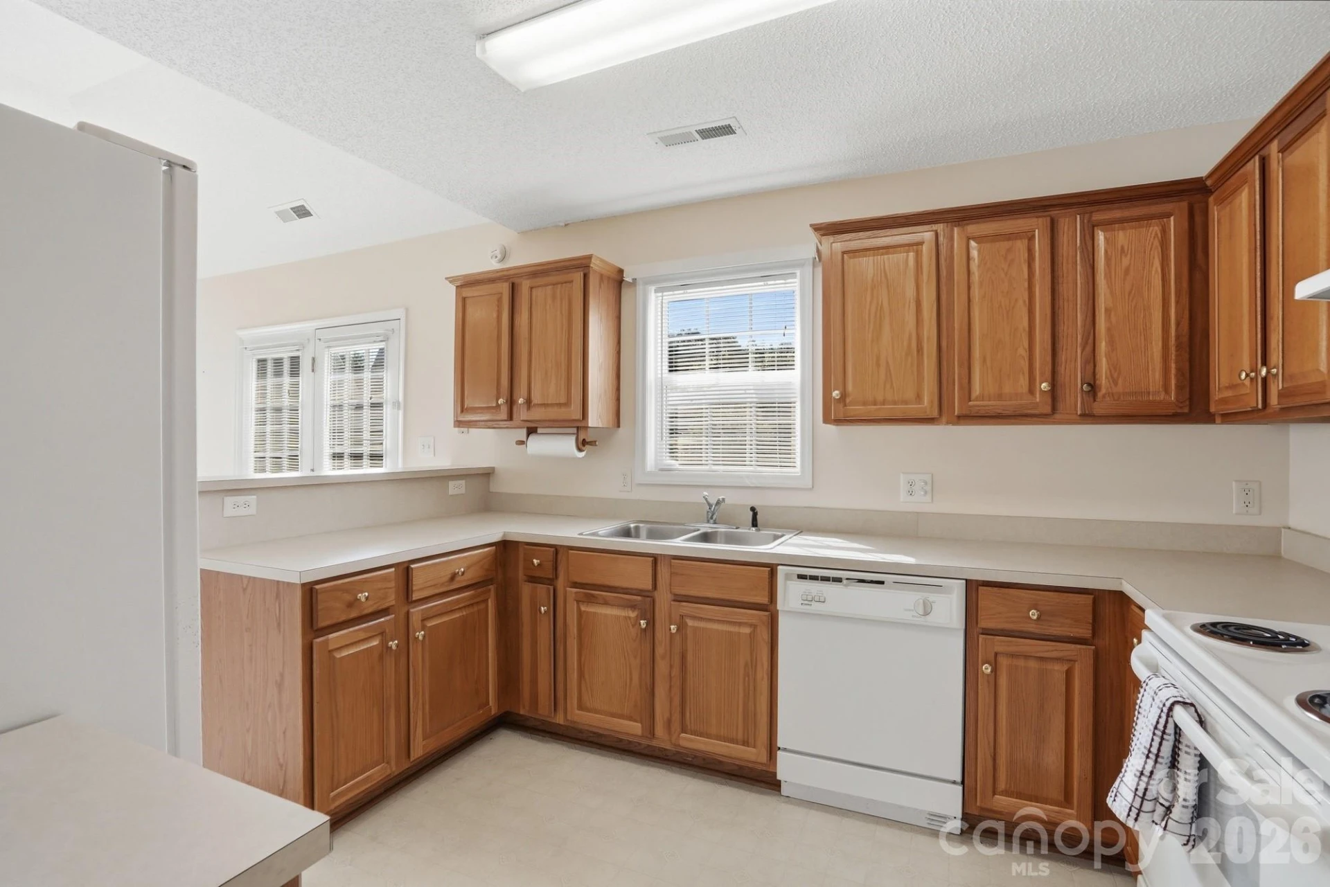 1513 Standish Drive - Photo 13