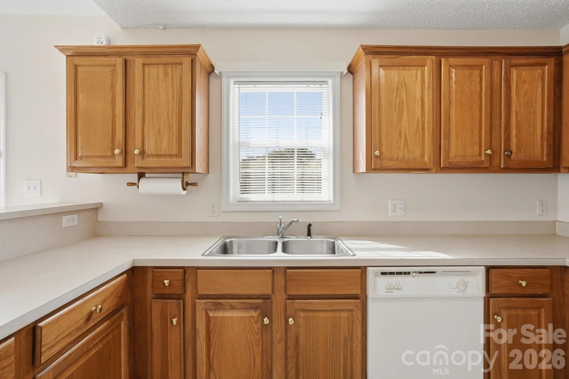 1513 Standish Drive - Photo 14