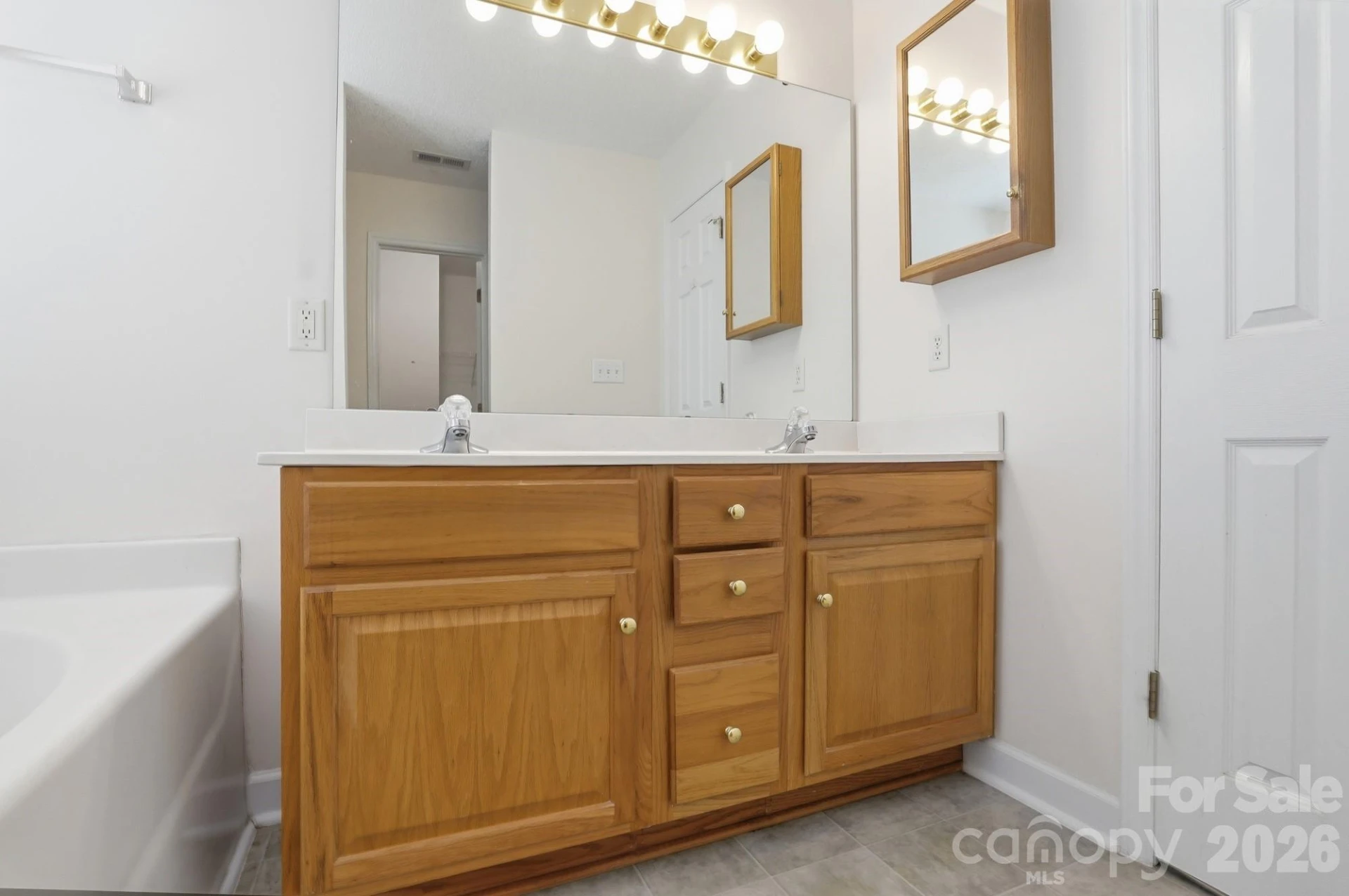1513 Standish Drive - Photo 21