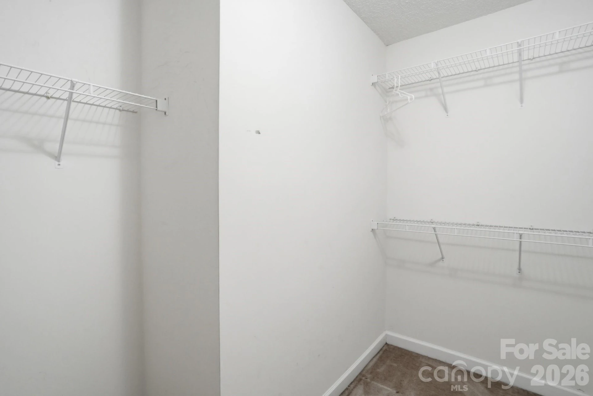 1513 Standish Drive - Photo 24