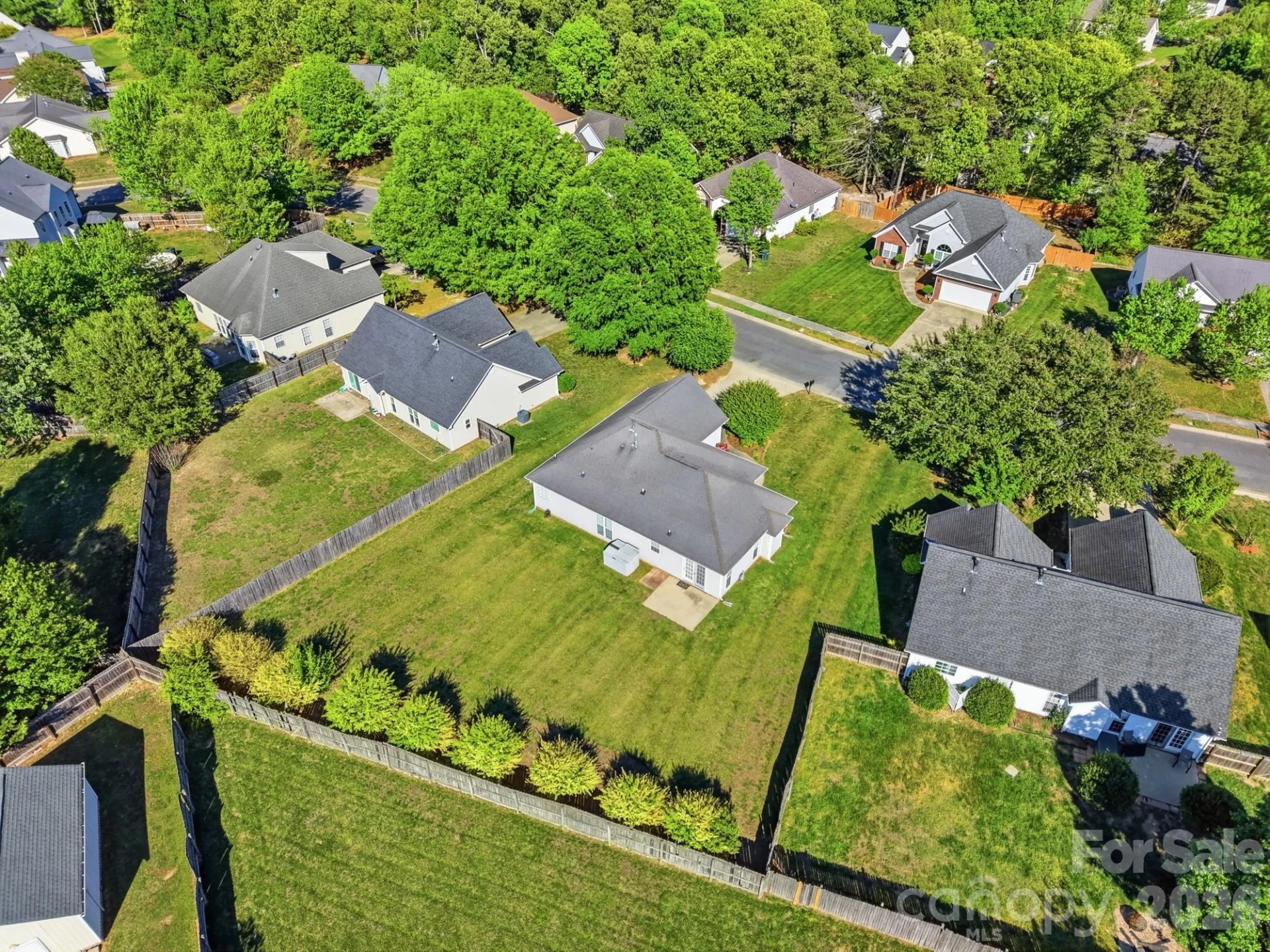 1513 Standish Drive - Photo 45
