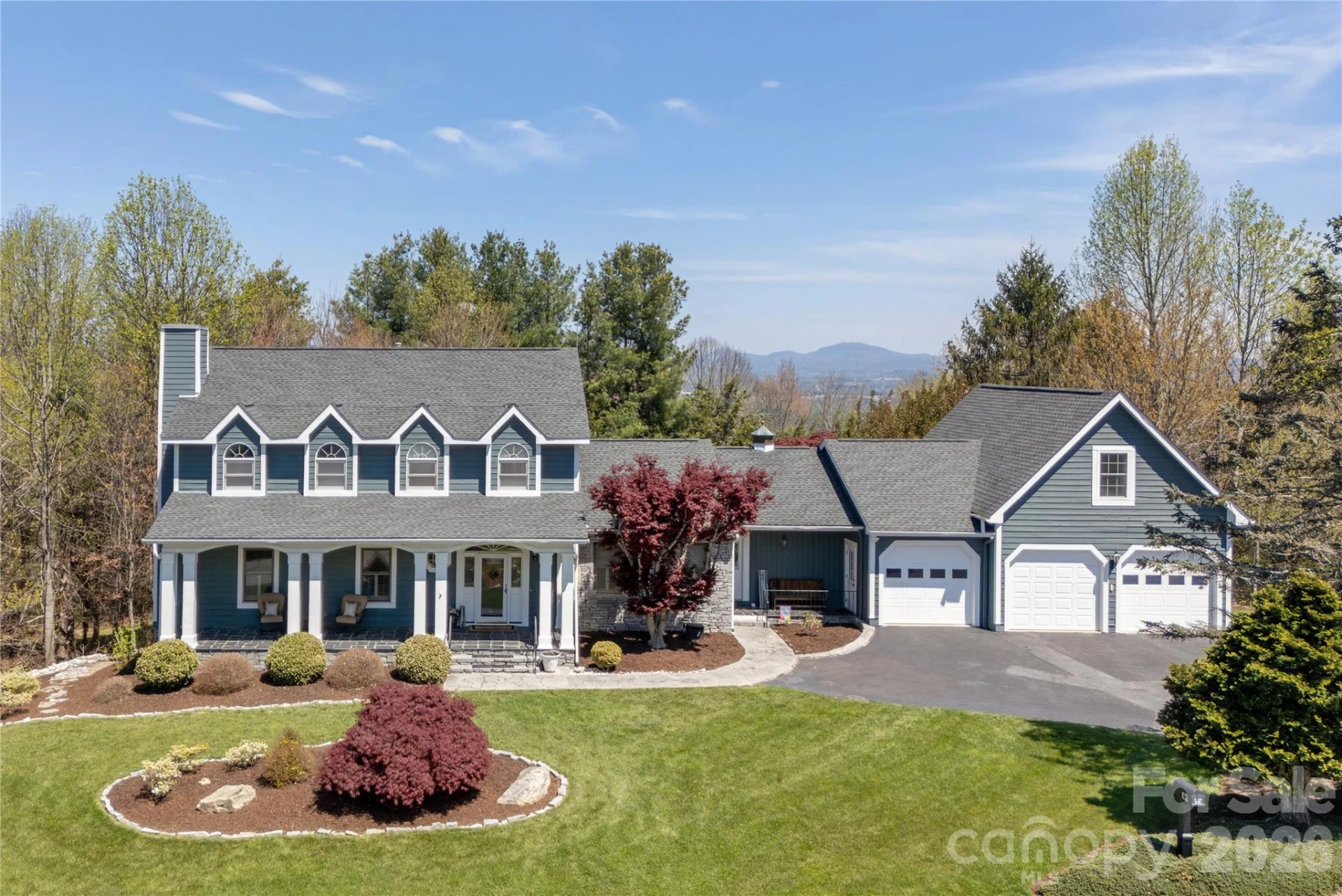 102 Brookhollow Drive - Photo 2