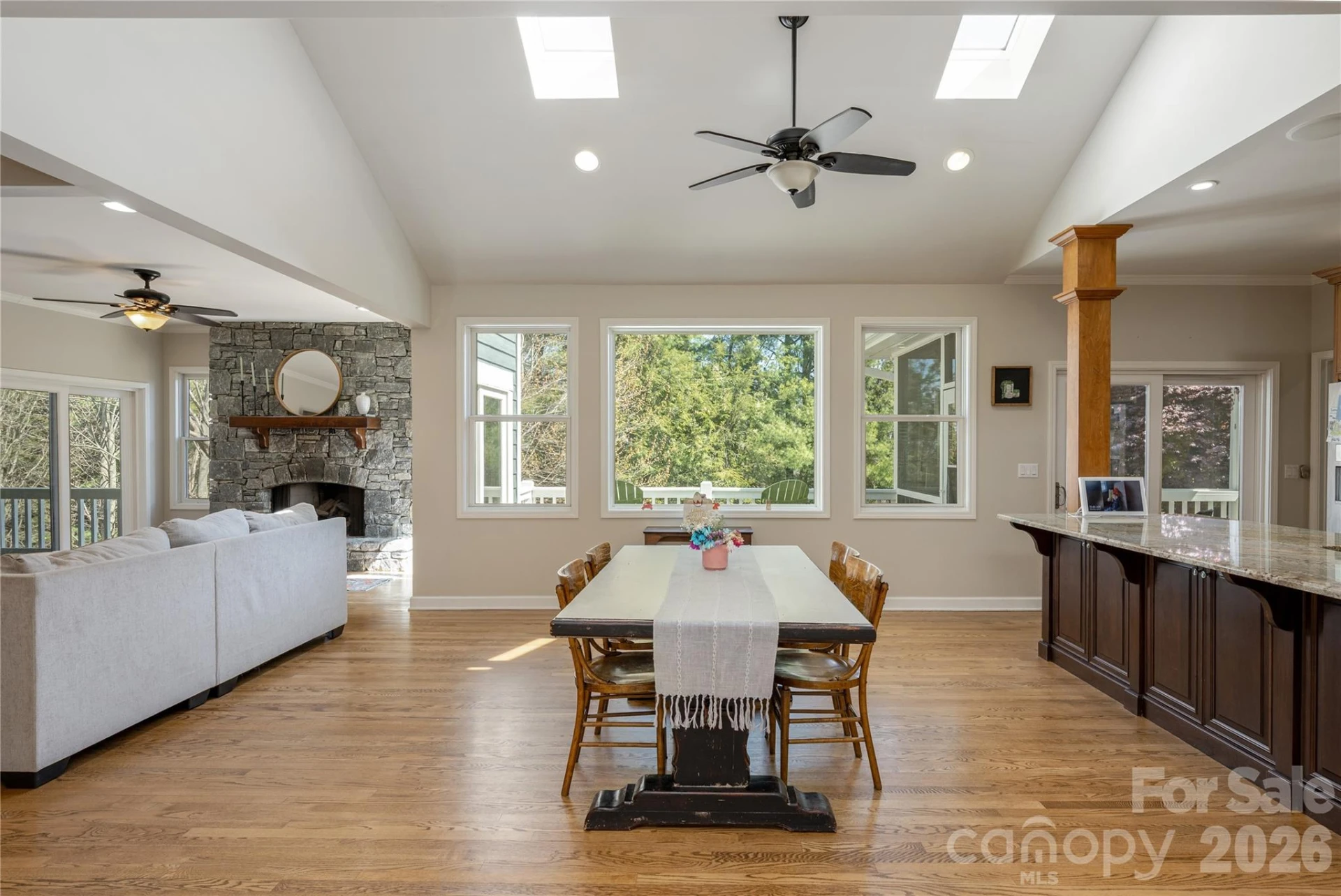 102 Brookhollow Drive - Photo 13