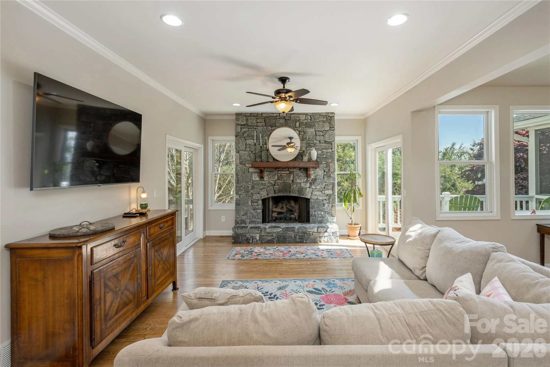 102 Brookhollow Drive - Photo 8