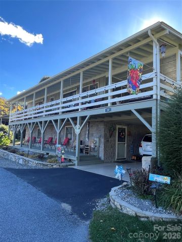 10 Onyx Lane, Maggie Valley, NC, 28751