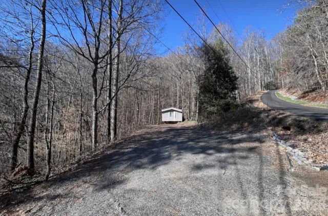 224 Riddle Road, Swannanoa, NC, 28778