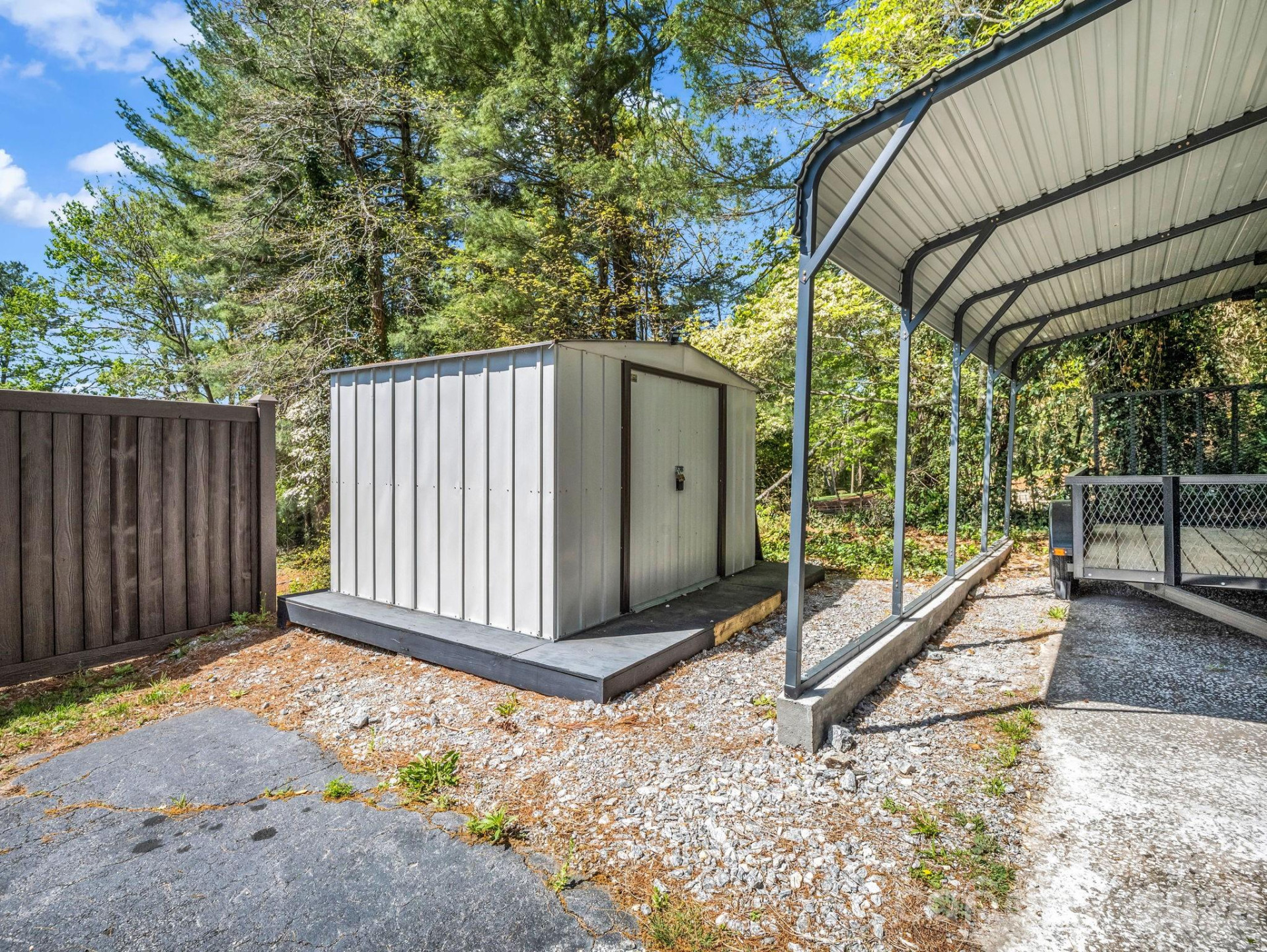 110 Chariton Avenue - Photo 15