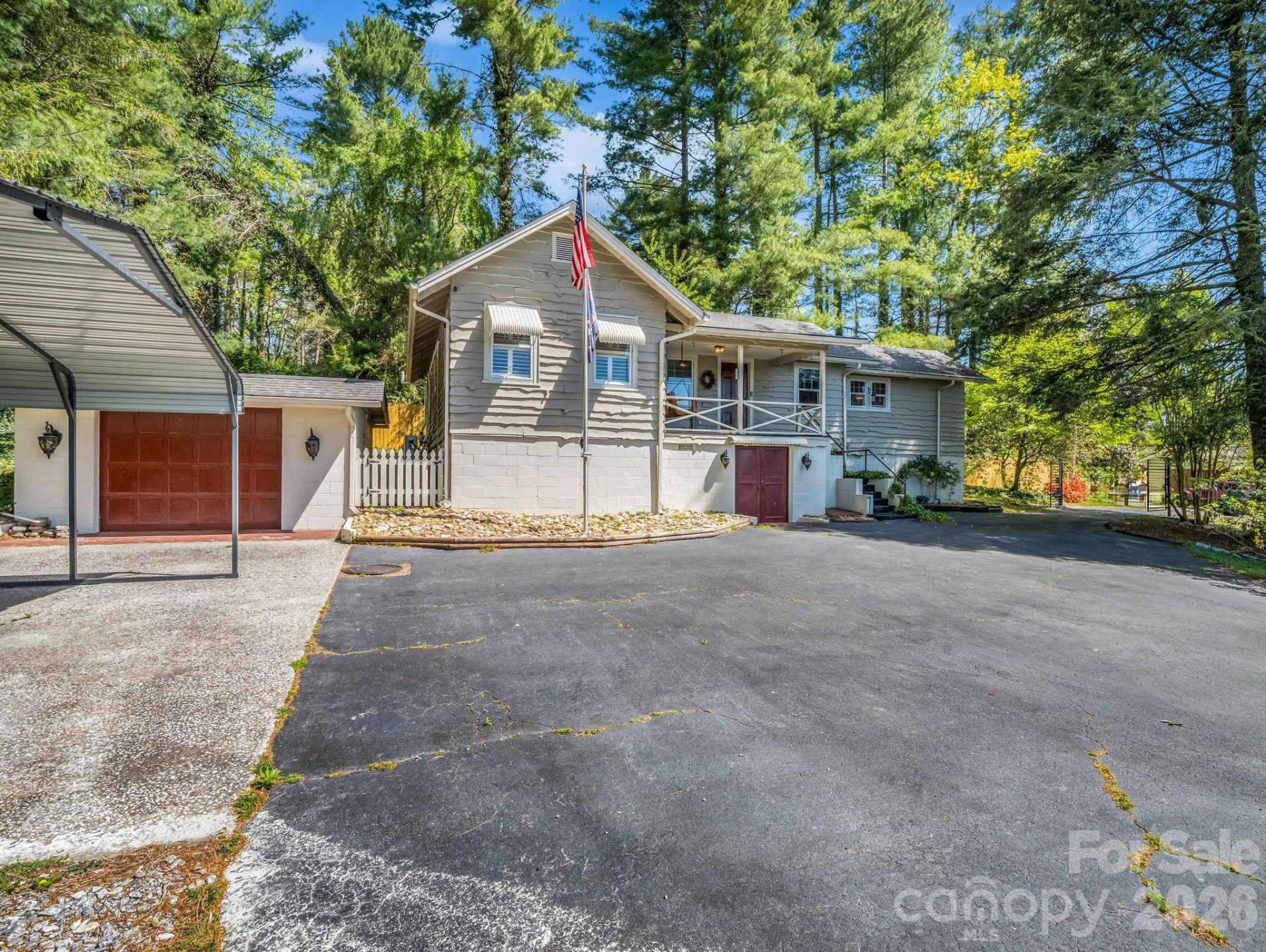 110 Chariton Avenue - Photo 4