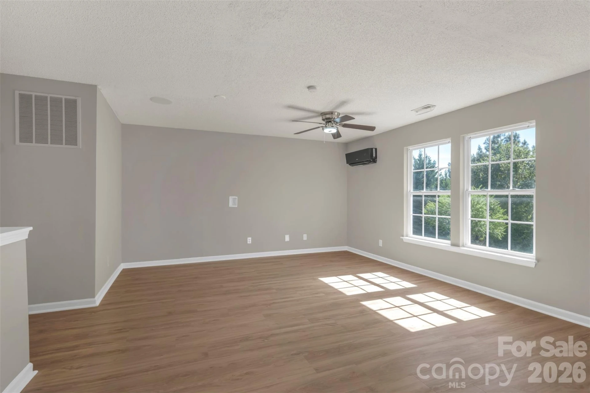 128 Longlea Drive - Photo 14