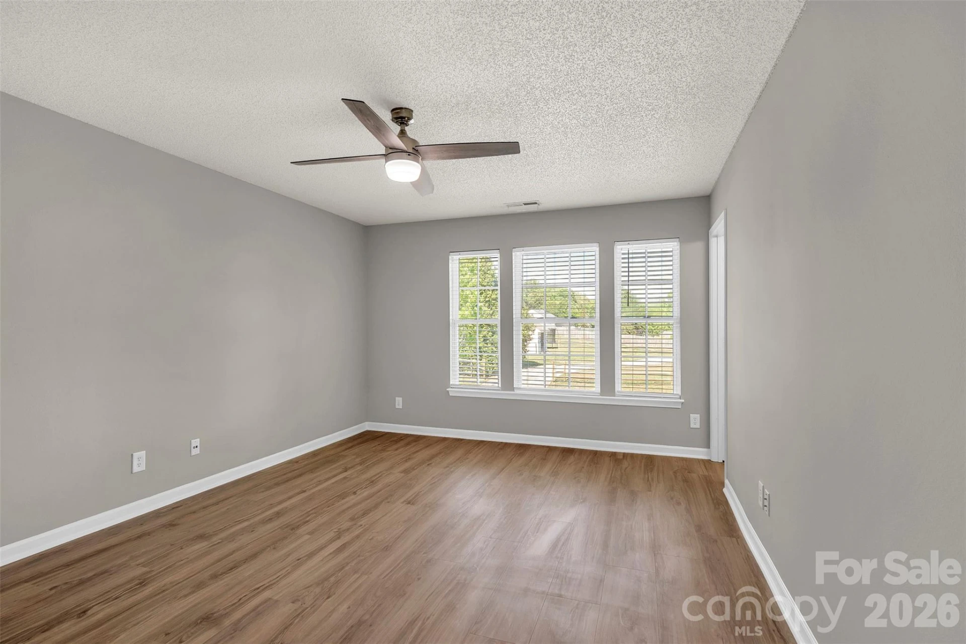 128 Longlea Drive - Photo 15