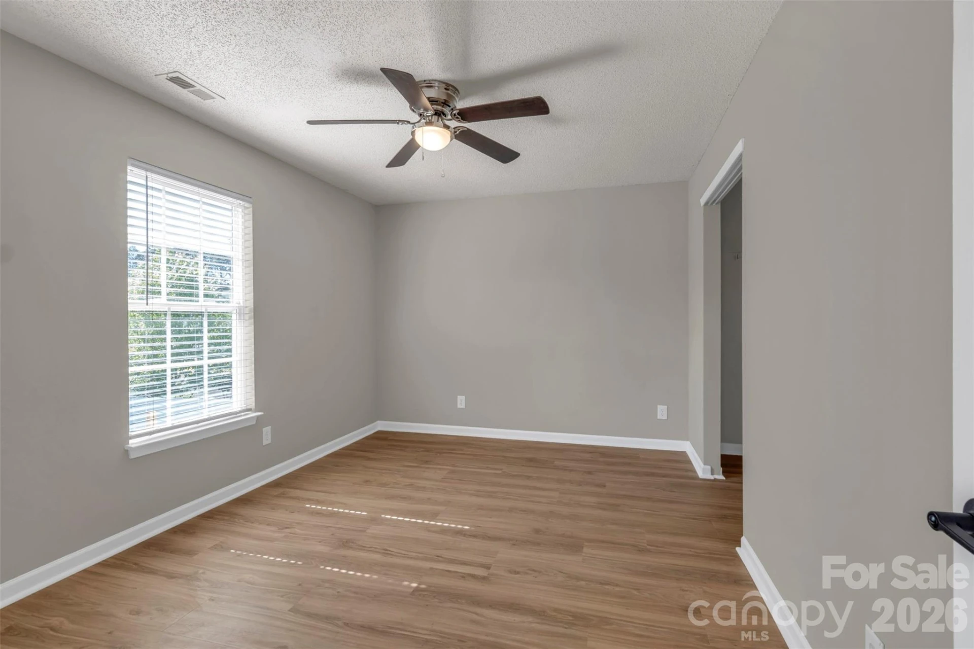 128 Longlea Drive - Photo 20