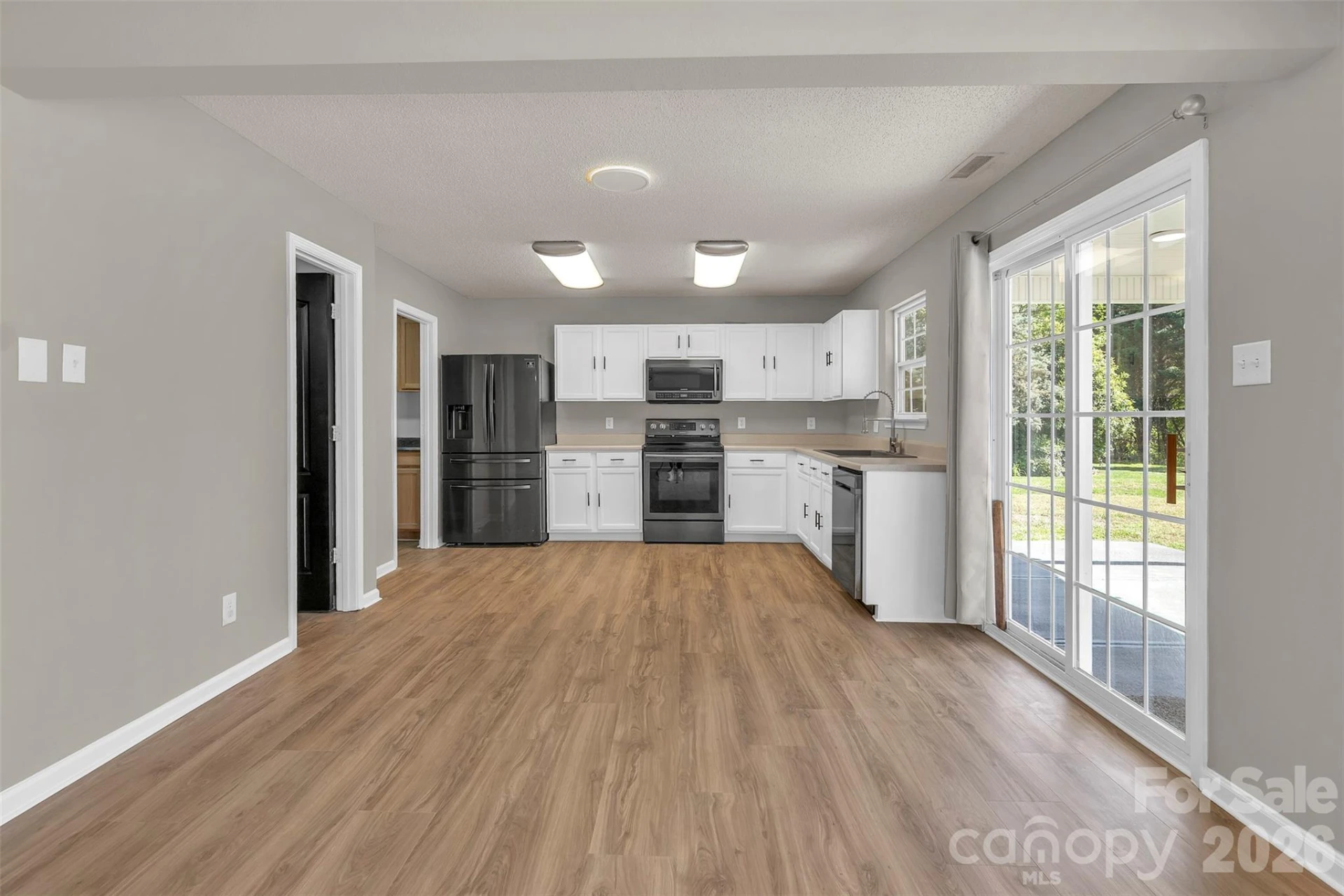 128 Longlea Drive - Photo 6
