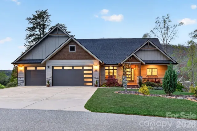 77 Village Pointe Lane